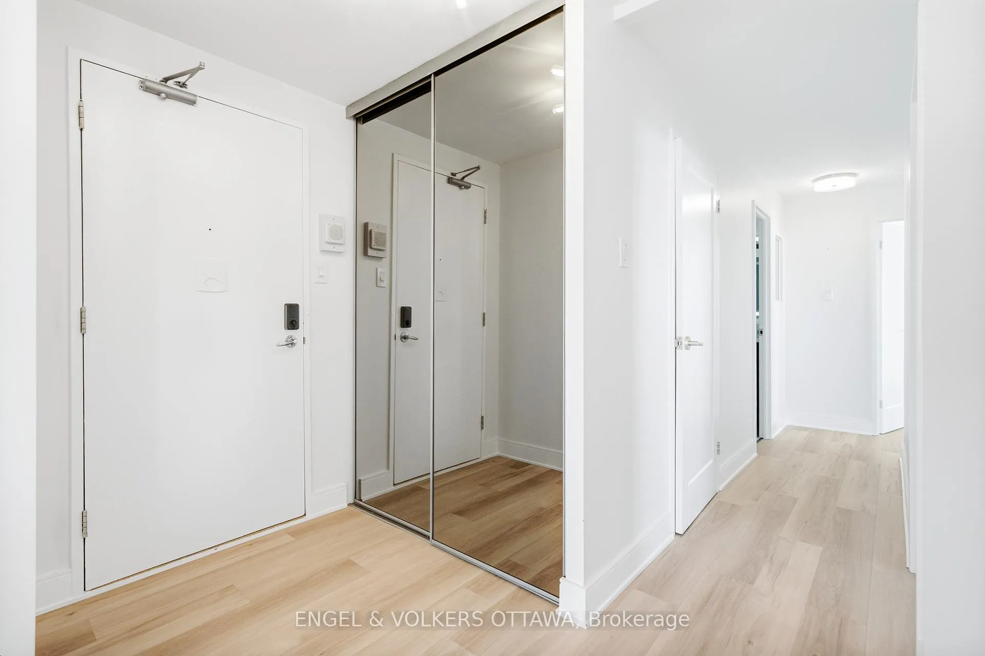 Photo 20 of Unit 1504, 415 Greenview Avenue, Ottawa, Britannia — HOMEH