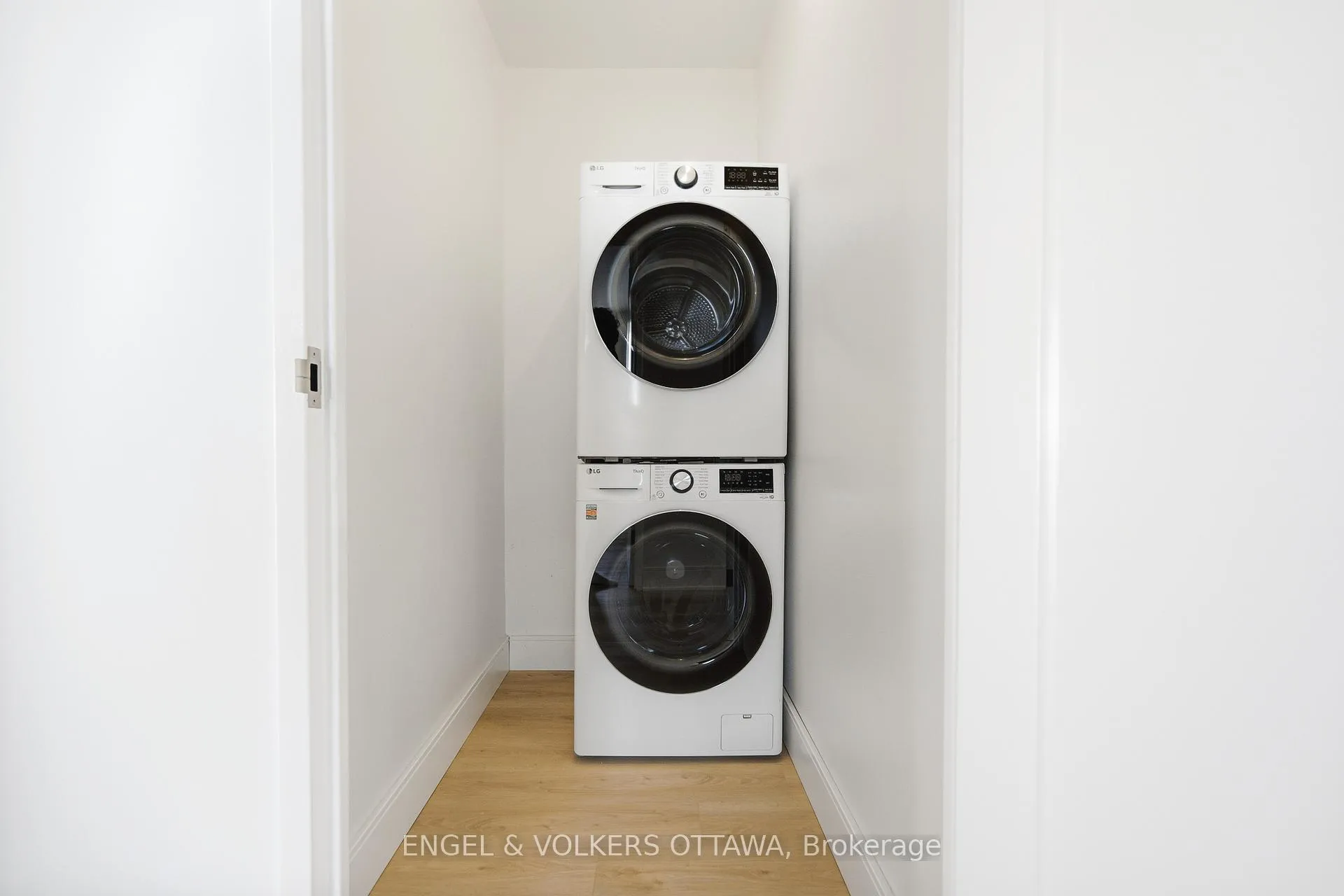 Photo 21 of Unit 1504, 415 Greenview Avenue, Ottawa, Britannia — HOMEH