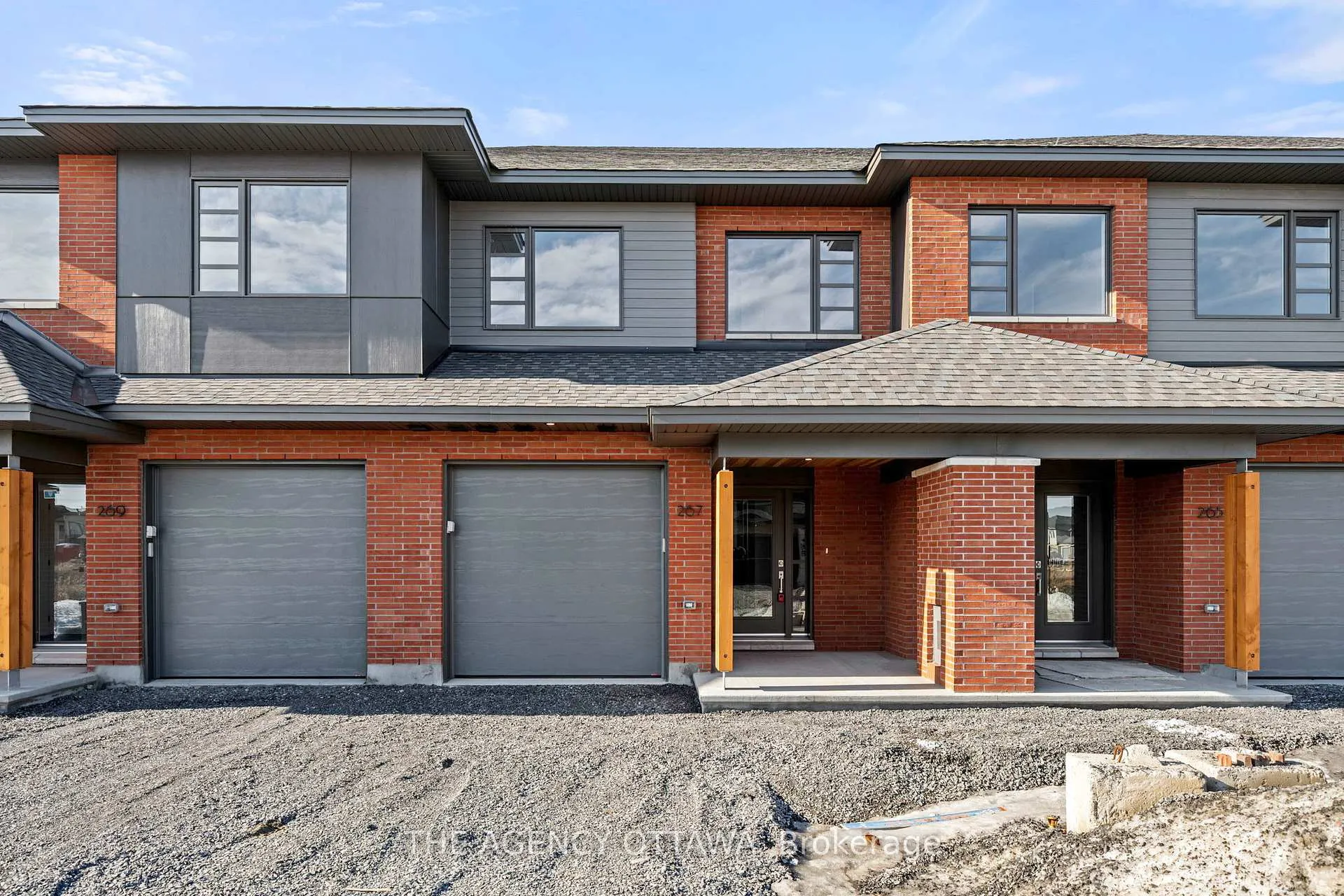 Photo 1 of 267 Apricot Street, Ottawa, Riverside South — HOMEH