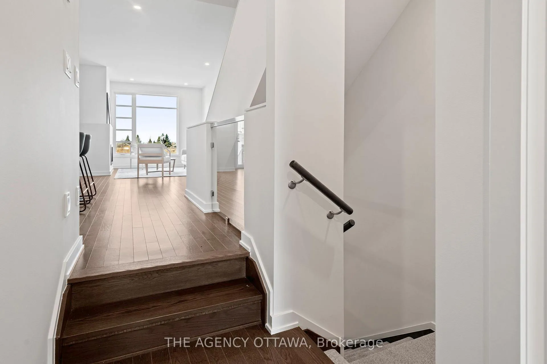 Photo 5 of 267 Apricot Street, Ottawa, Riverside South — HOMEH