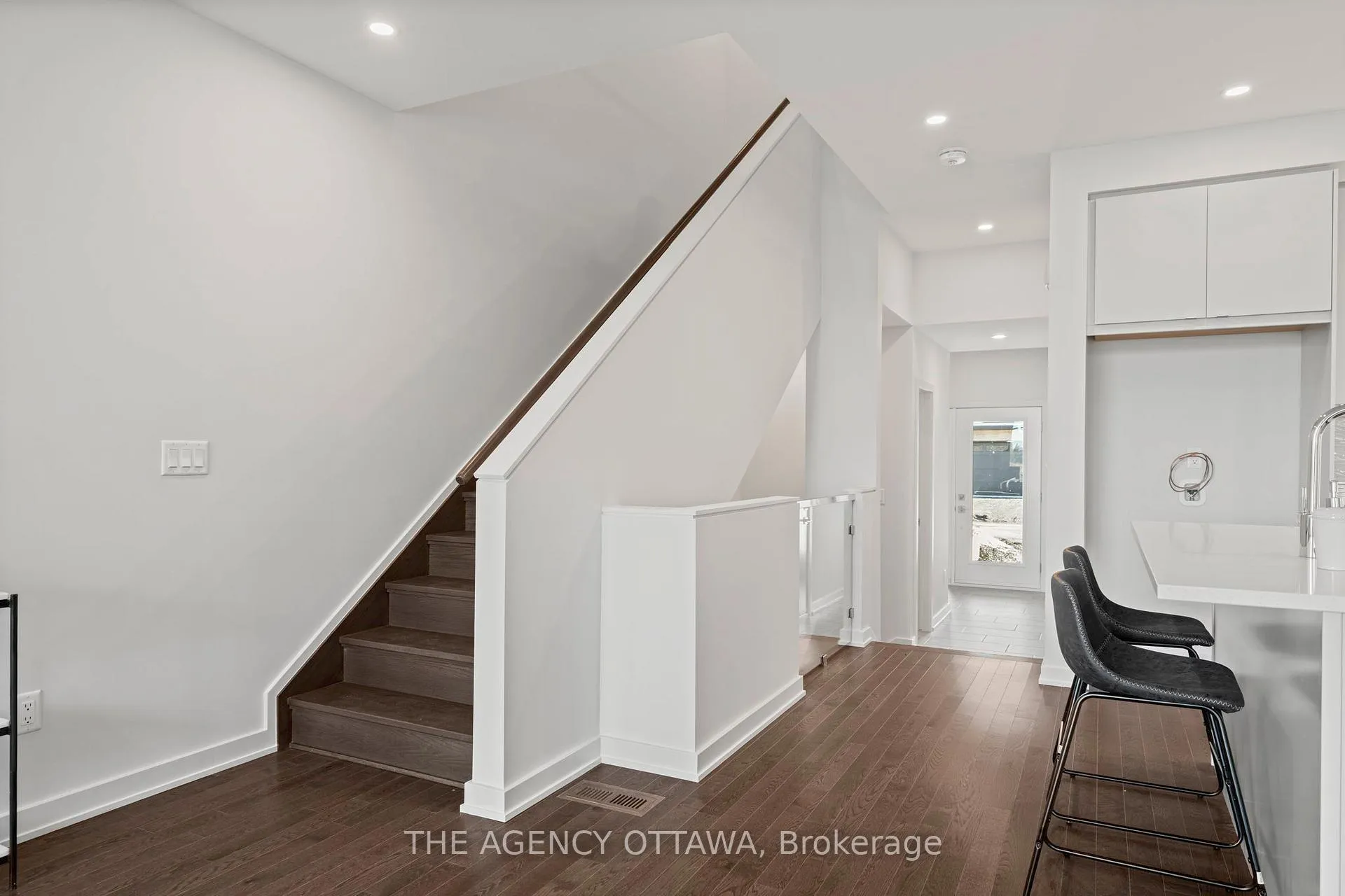 Photo 17 of 267 Apricot Street, Ottawa, Riverside South — HOMEH