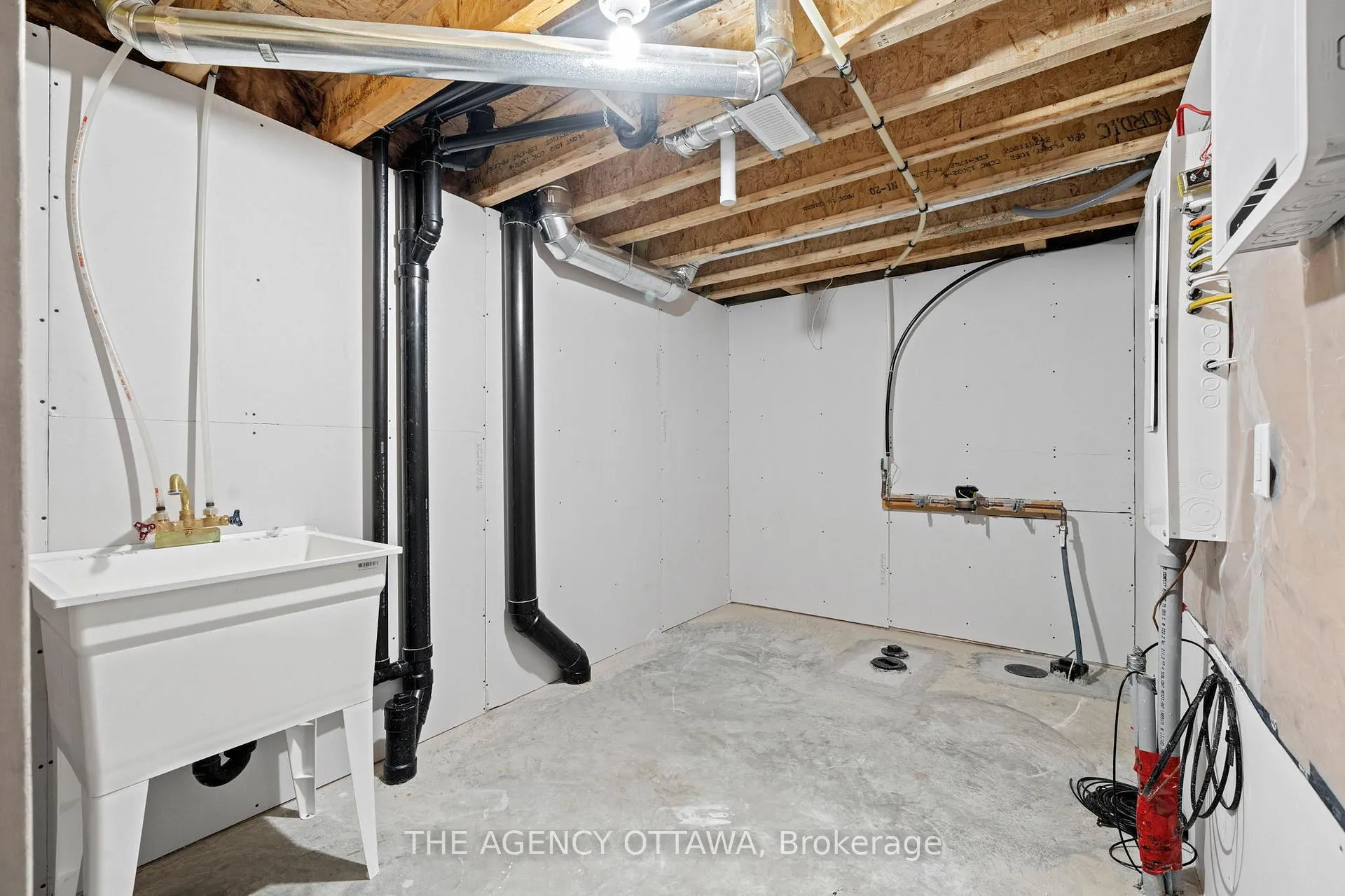 Photo 36 of 267 Apricot Street, Ottawa, Riverside South — HOMEH