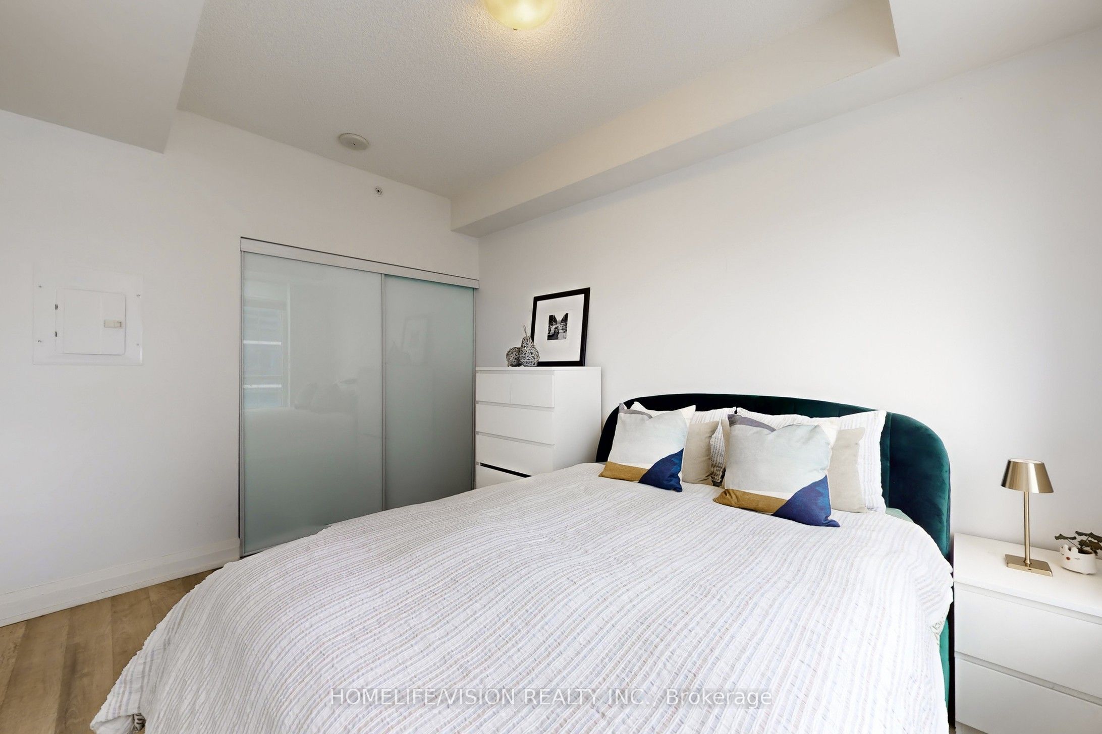 Photo 22 of Unit 1403, 7165 Yonge Street, Markham, Grandview — HOMEH