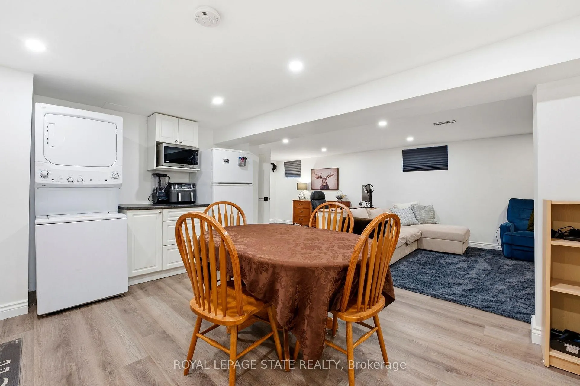 Photo 29 of 48 Champlain Avenue, Hamilton, Greenford — HOMEH
