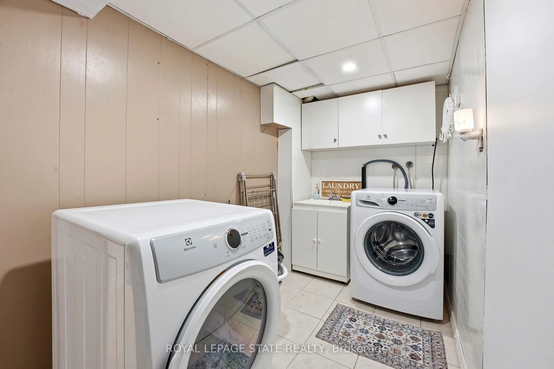 Photo 32 of 48 Champlain Avenue, Hamilton, Greenford — HOMEH