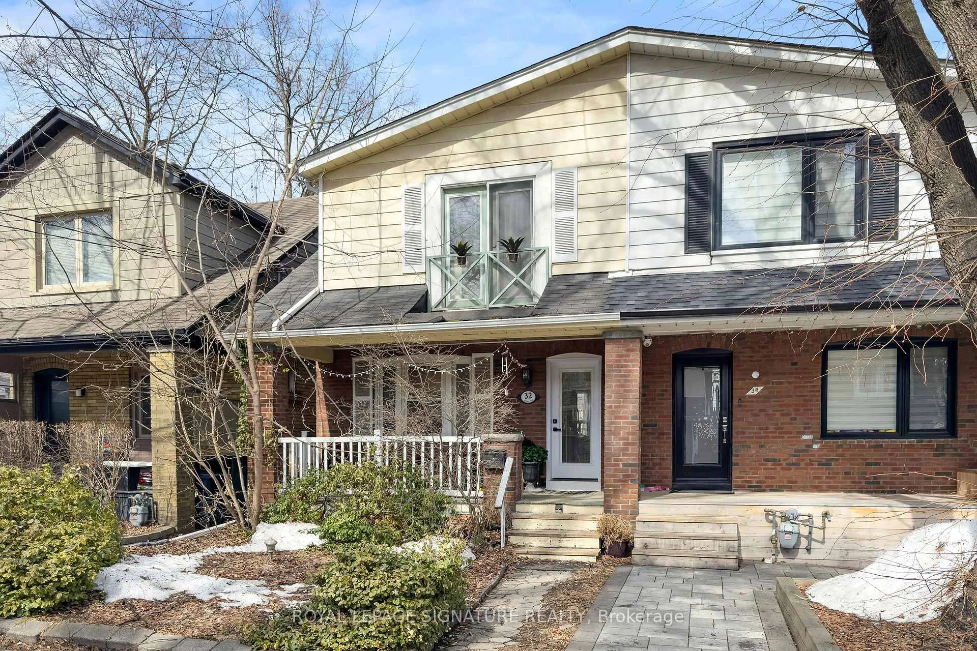 Photo 2 of 32 Kerr Road, Toronto, Greenwood-Coxwell — HOMEH