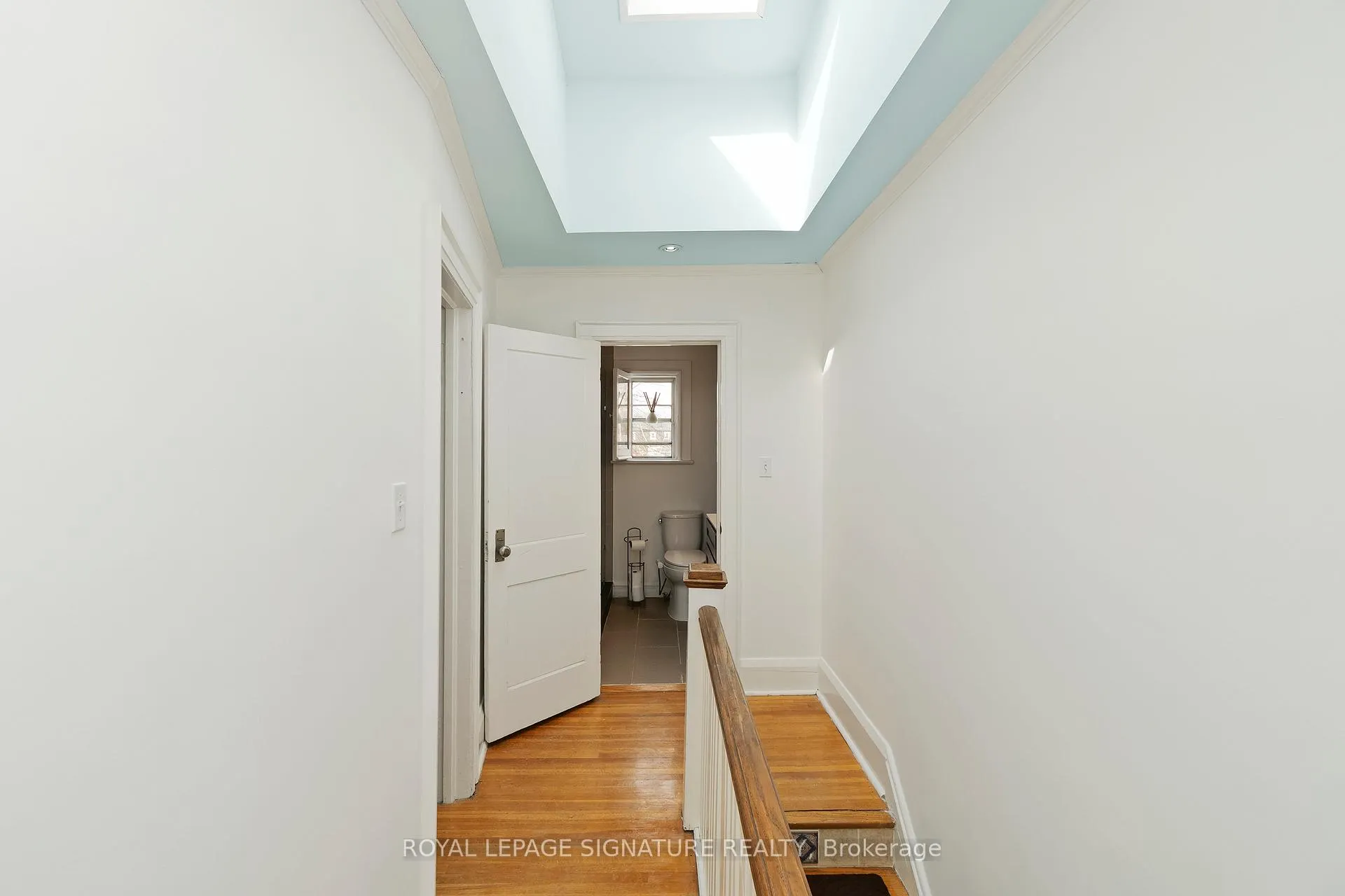 Photo 15 of 32 Kerr Road, Toronto, Greenwood-Coxwell — HOMEH