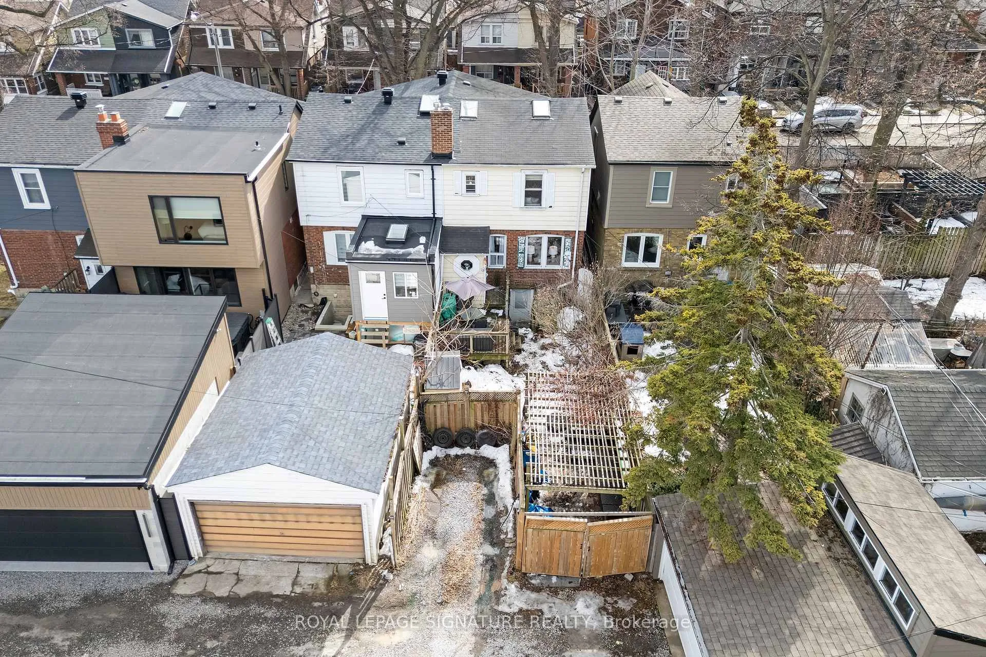Photo 40 of 32 Kerr Road, Toronto, Greenwood-Coxwell — HOMEH