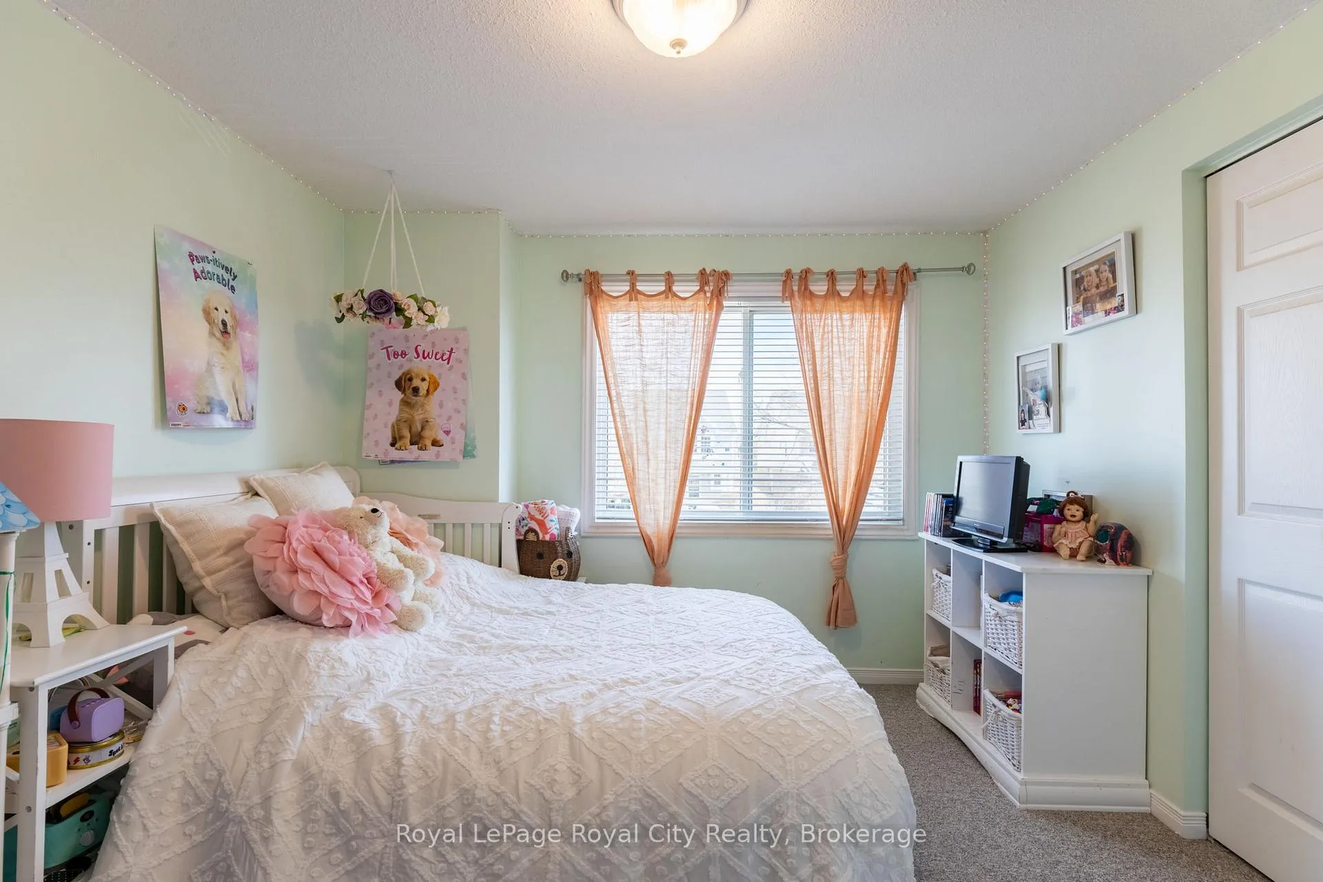 Photo 25 of 22 Law Drive, Guelph, Grange Road — HOMEH