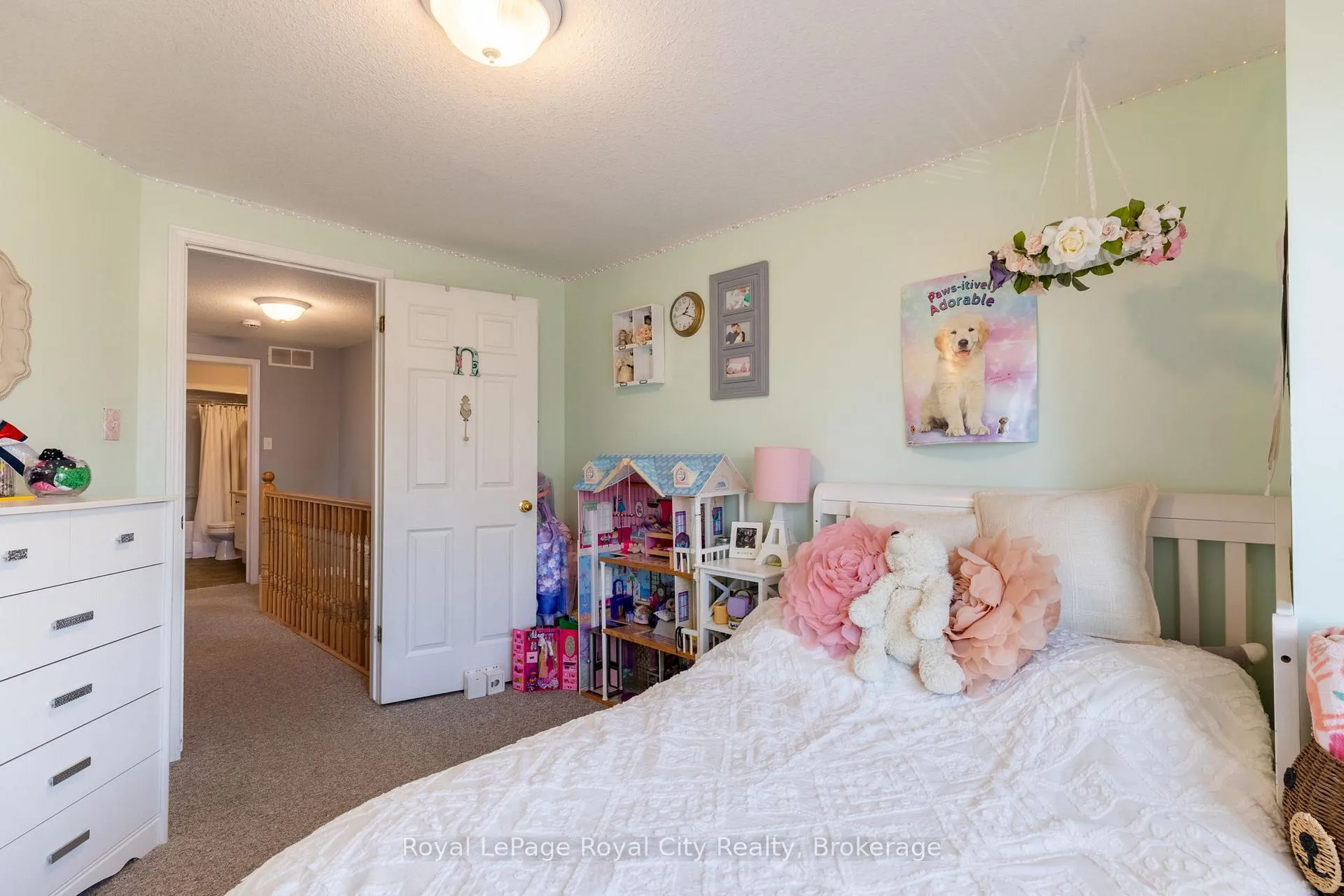 Photo 26 of 22 Law Drive, Guelph, Grange Road — HOMEH