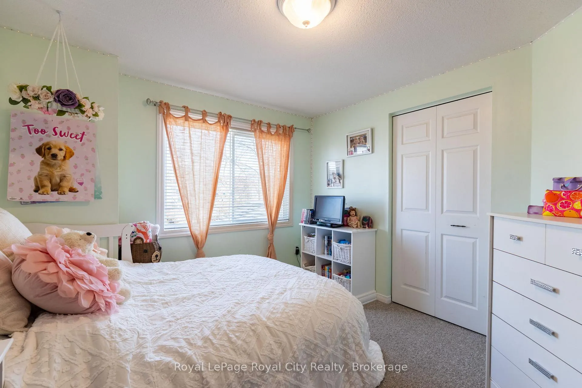 Photo 27 of 22 Law Drive, Guelph, Grange Road — HOMEH