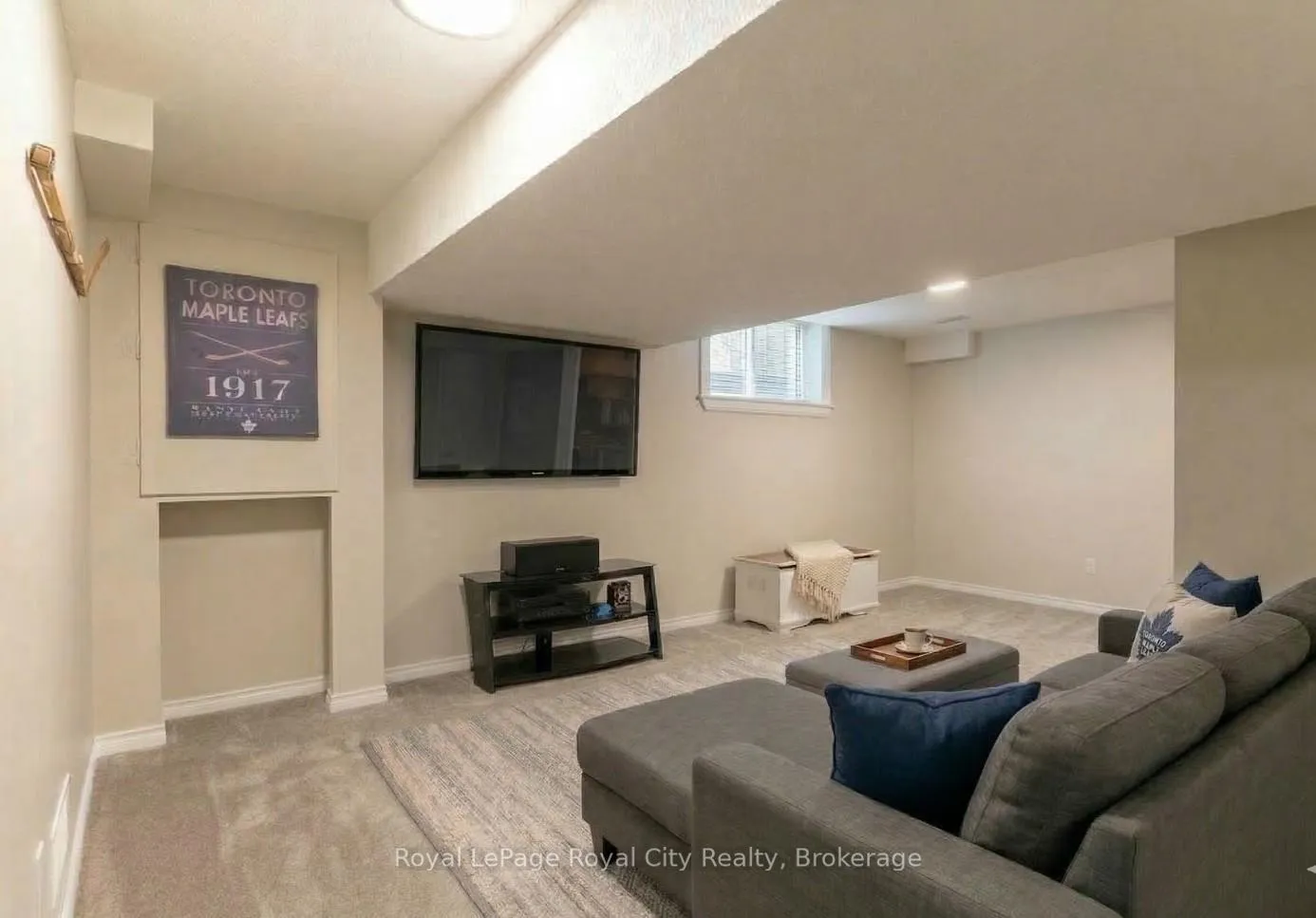 Photo 29 of 22 Law Drive, Guelph, Grange Road — HOMEH