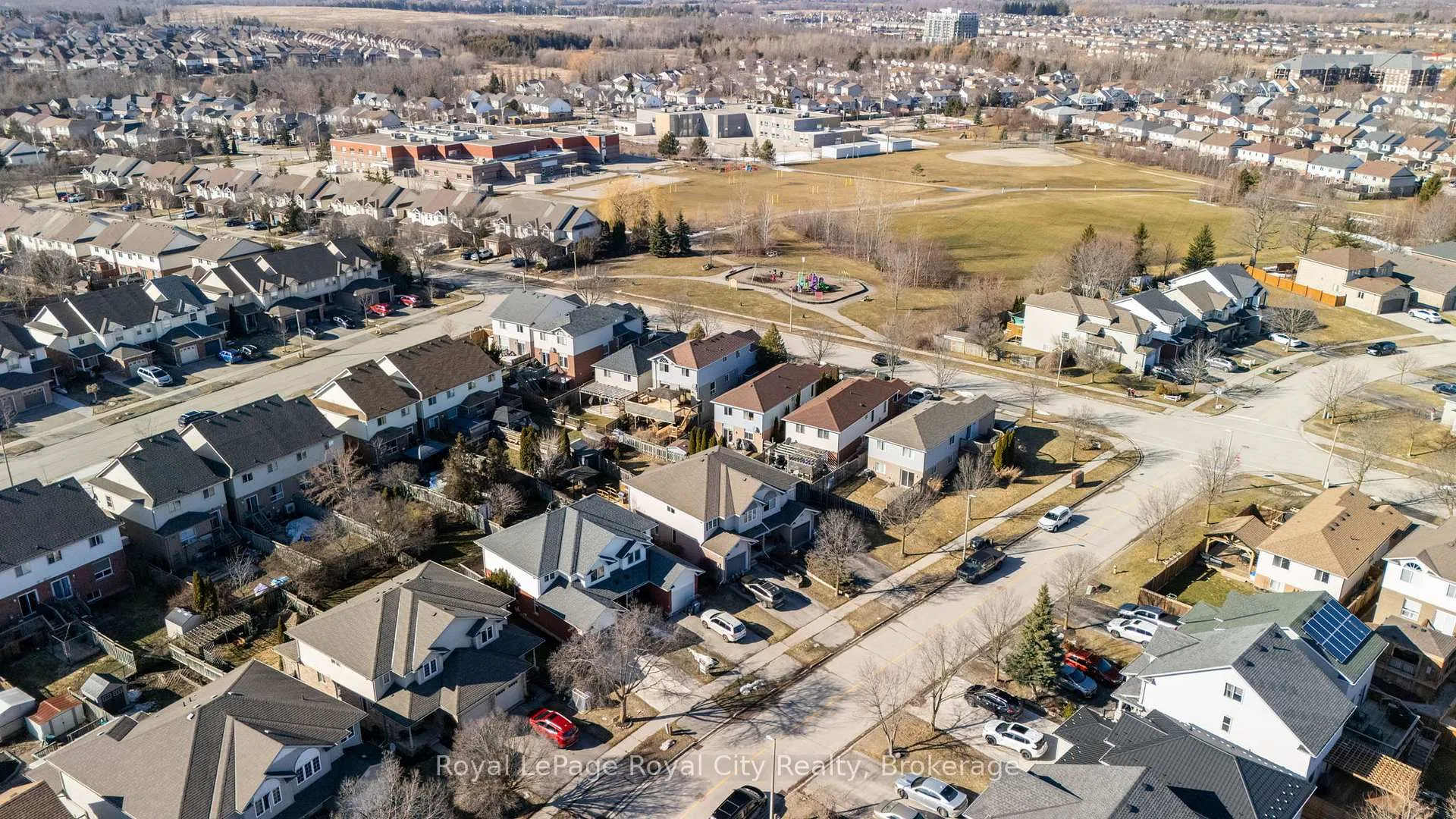Photo 43 of 22 Law Drive, Guelph, Grange Road — HOMEH