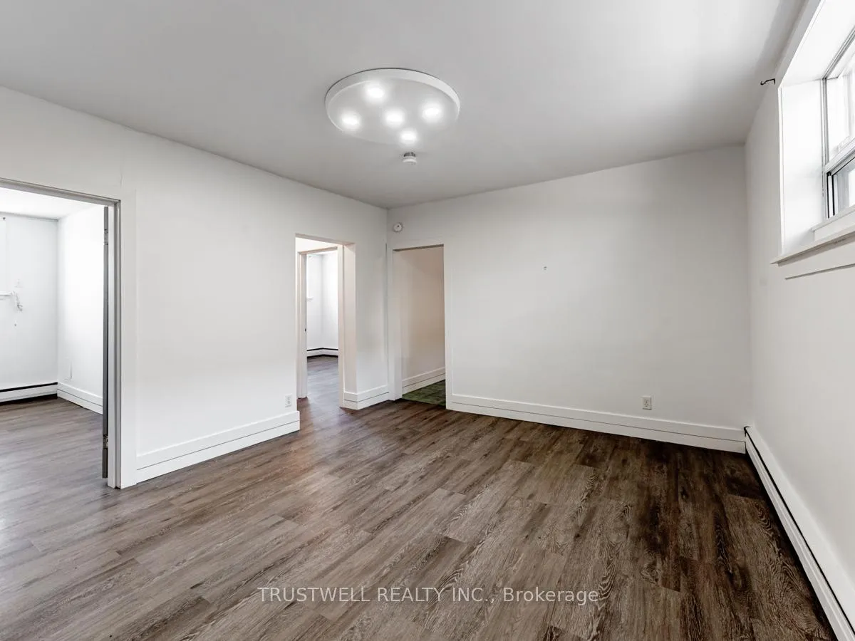 Photo 3 of Unit 1, 105 Mary Street E, Whitby, Downtown Whitby — HOMEH