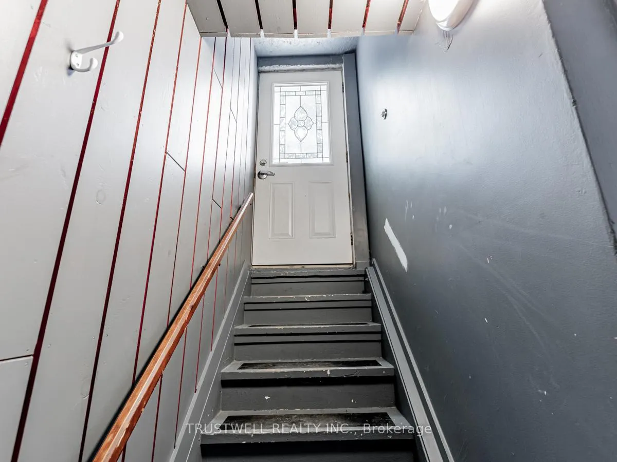Photo 14 of Unit 1, 105 Mary Street E, Whitby, Downtown Whitby — HOMEH