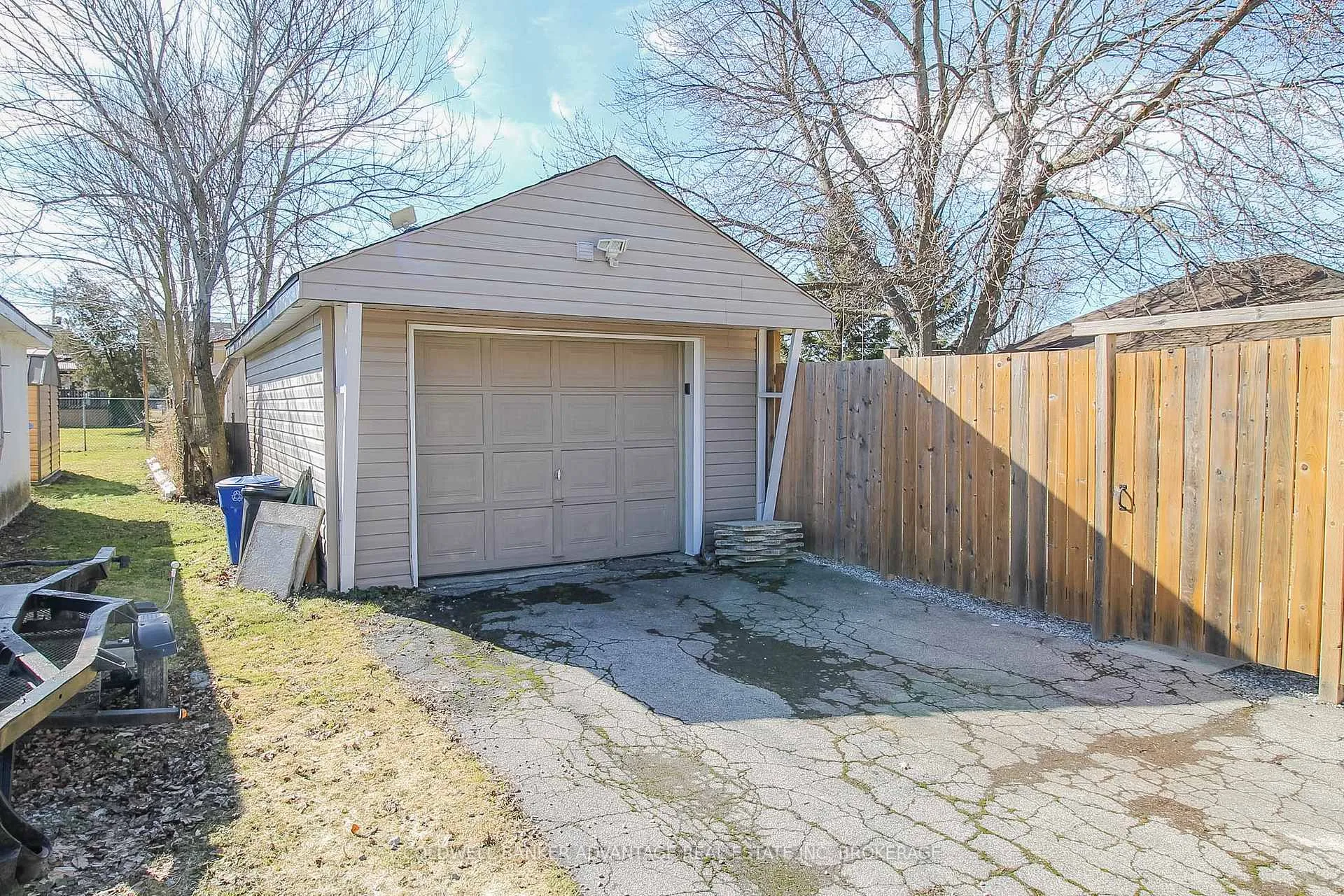 Photo 29 of 79 Second Street, Welland, Lincoln/Crowland — HOMEH