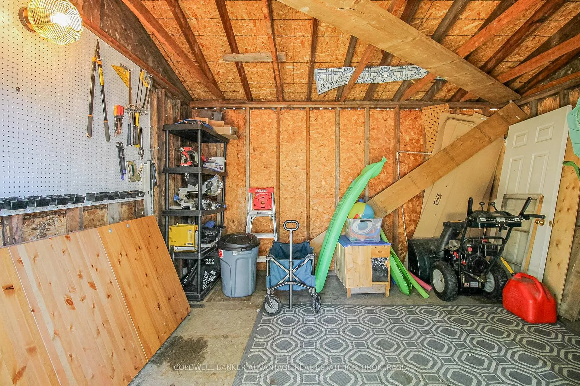 Photo 39 of 79 Second Street, Welland, Lincoln/Crowland — HOMEH