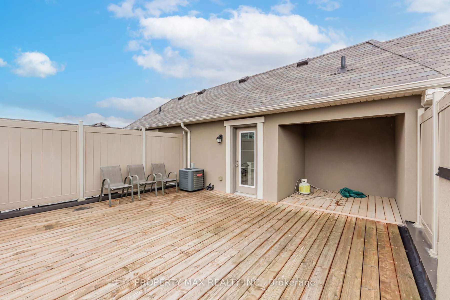 Photo 29 of 8 Thomas Swanson Street, Markham, Cornell — HOMEH