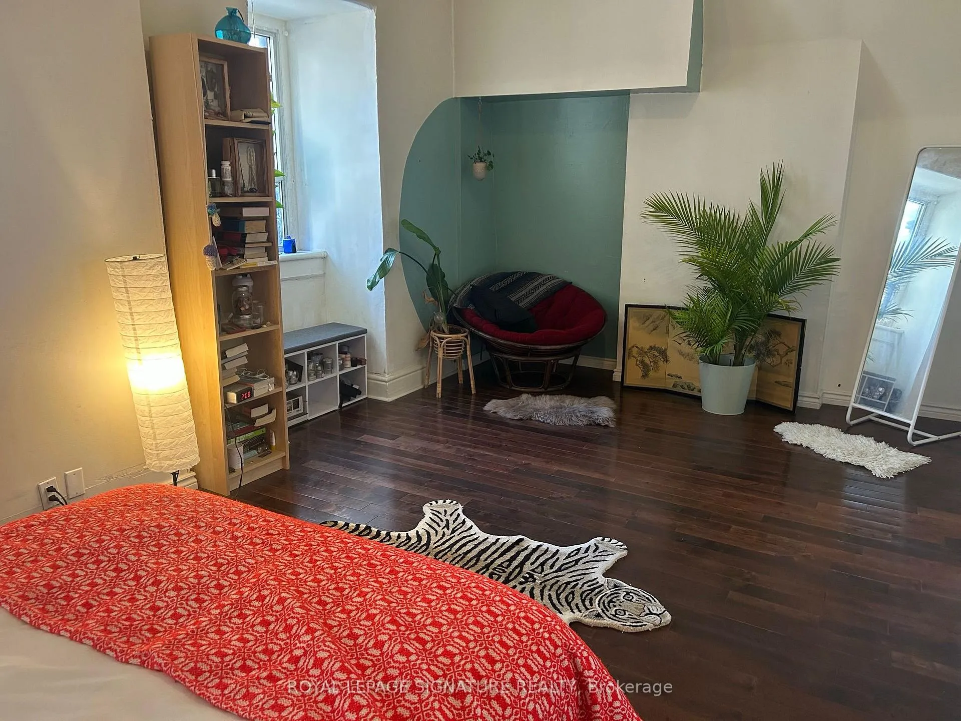 Photo 8 of Unit Upper, 263 Wellesley Street E, Toronto, Cabbagetown-South St. James Town — HOMEH