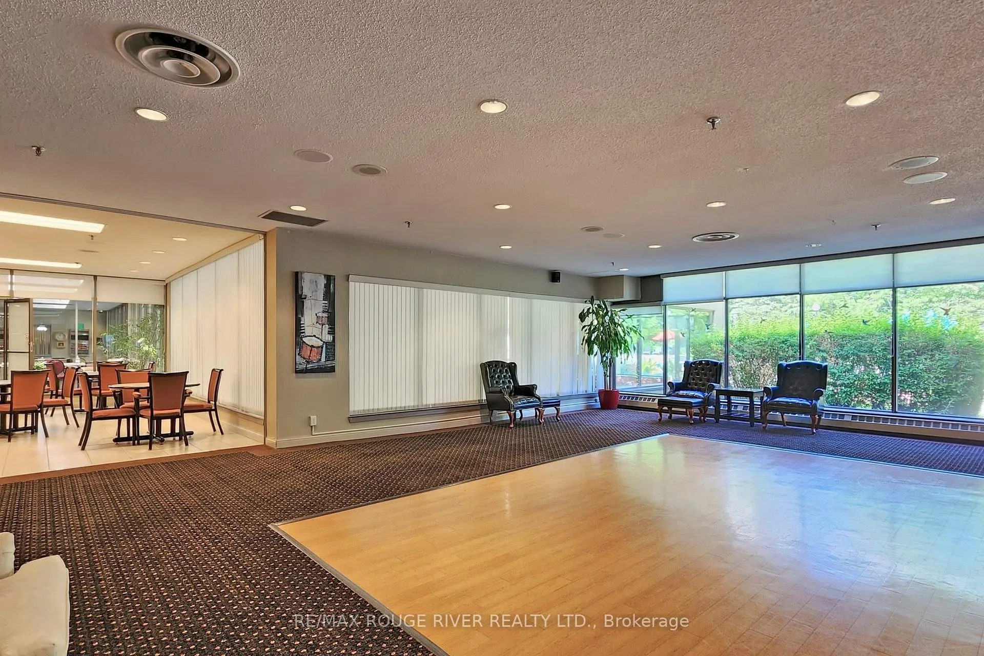 Photo 23 of Unit 207, 1890 Valley Farm Road, Pickering, Town Centre — HOMEH