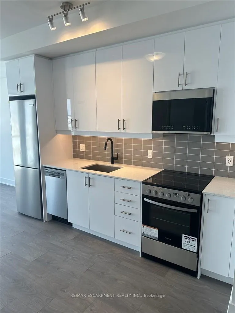 Photo 2 of Unit 727, 2343 Khalsa Gate, Oakville, Westmount — HOMEH