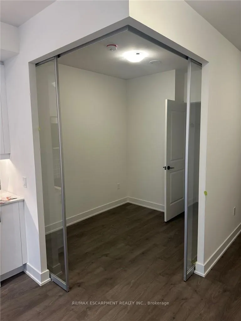 Photo 6 of Unit 727, 2343 Khalsa Gate, Oakville, Westmount — HOMEH