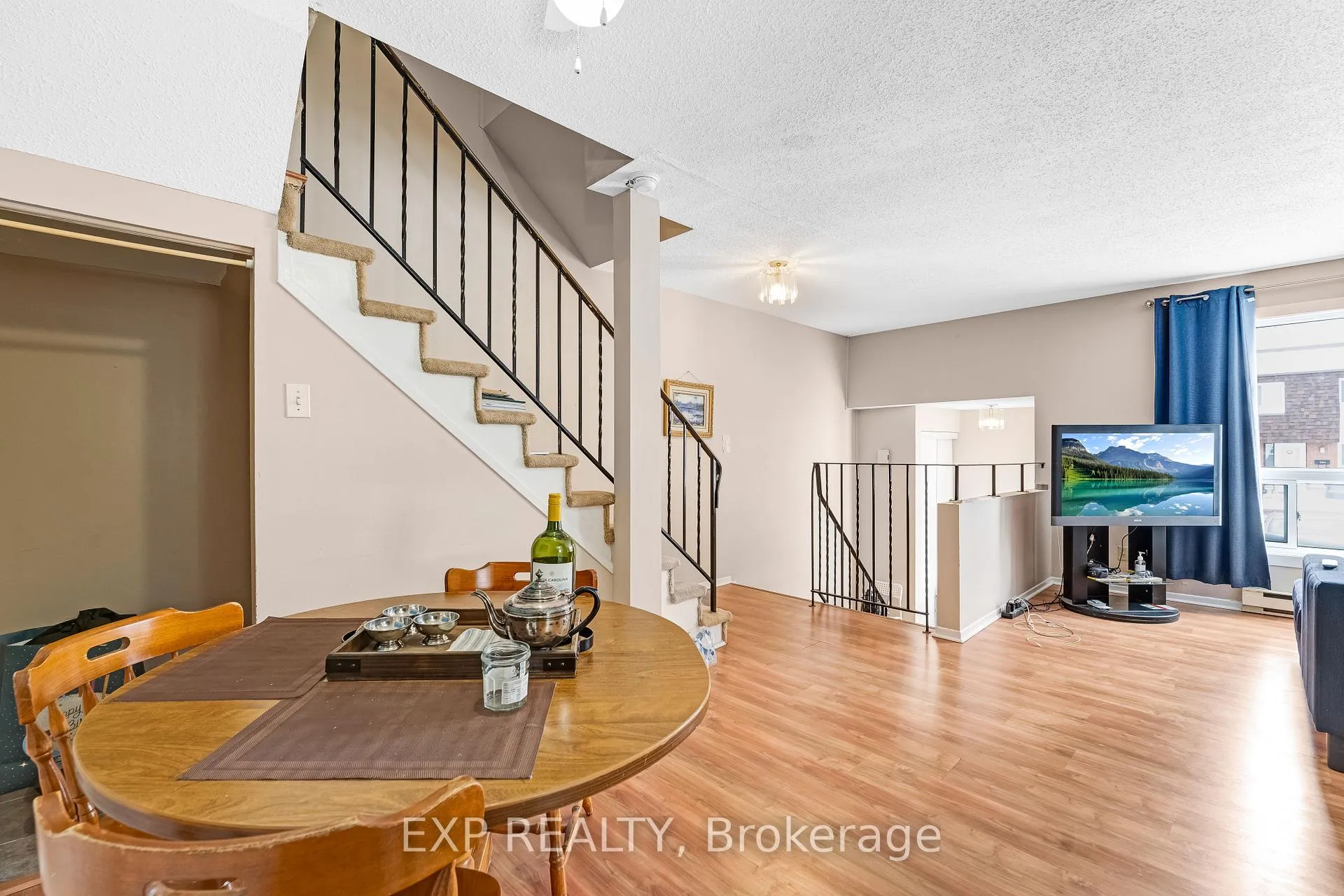 Photo 7 of Unit 52, 44A Woodvale Green, Ottawa, Craig Henry/Woodvale — HOMEH