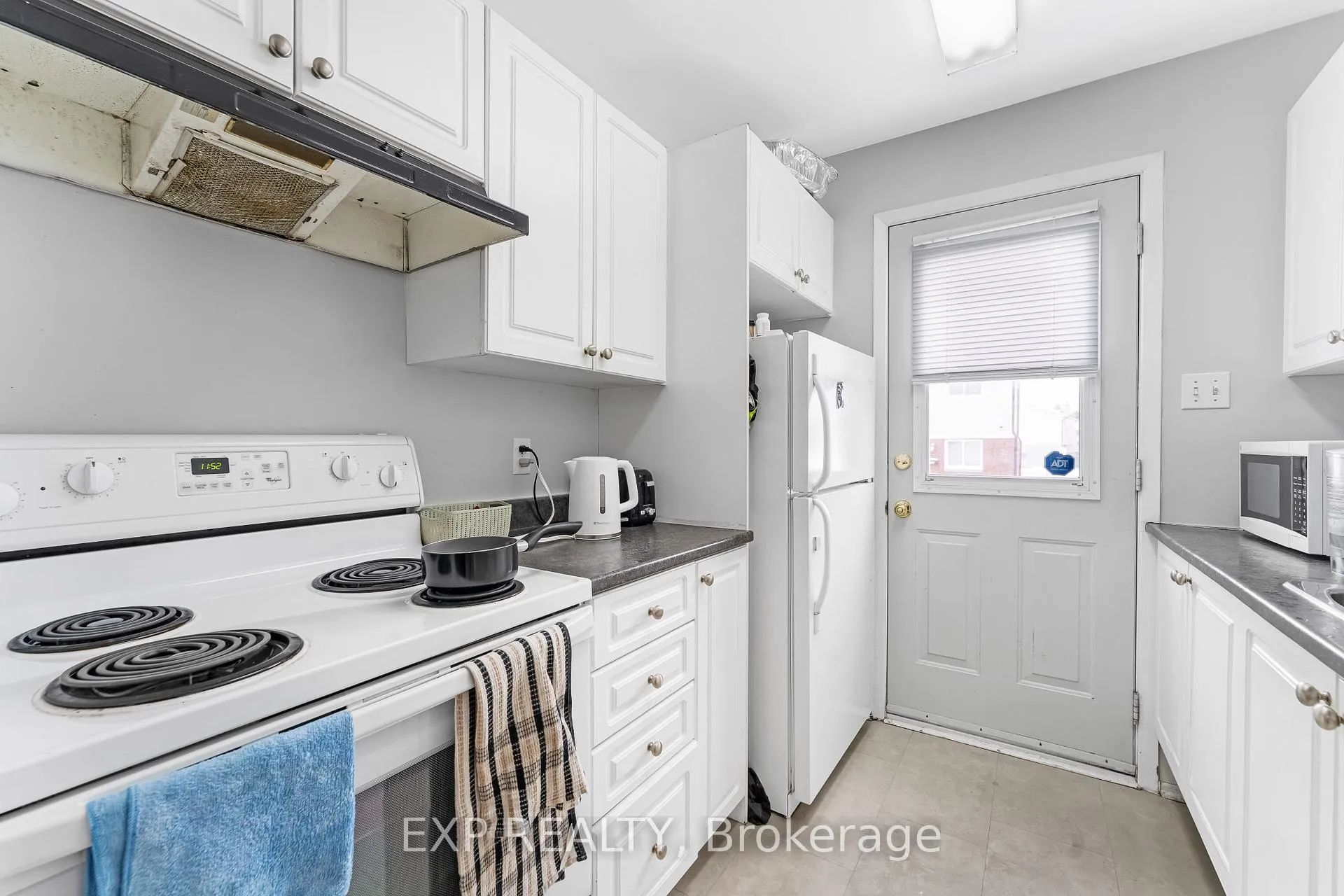 Photo 12 of Unit 52, 44A Woodvale Green, Ottawa, Craig Henry/Woodvale — HOMEH