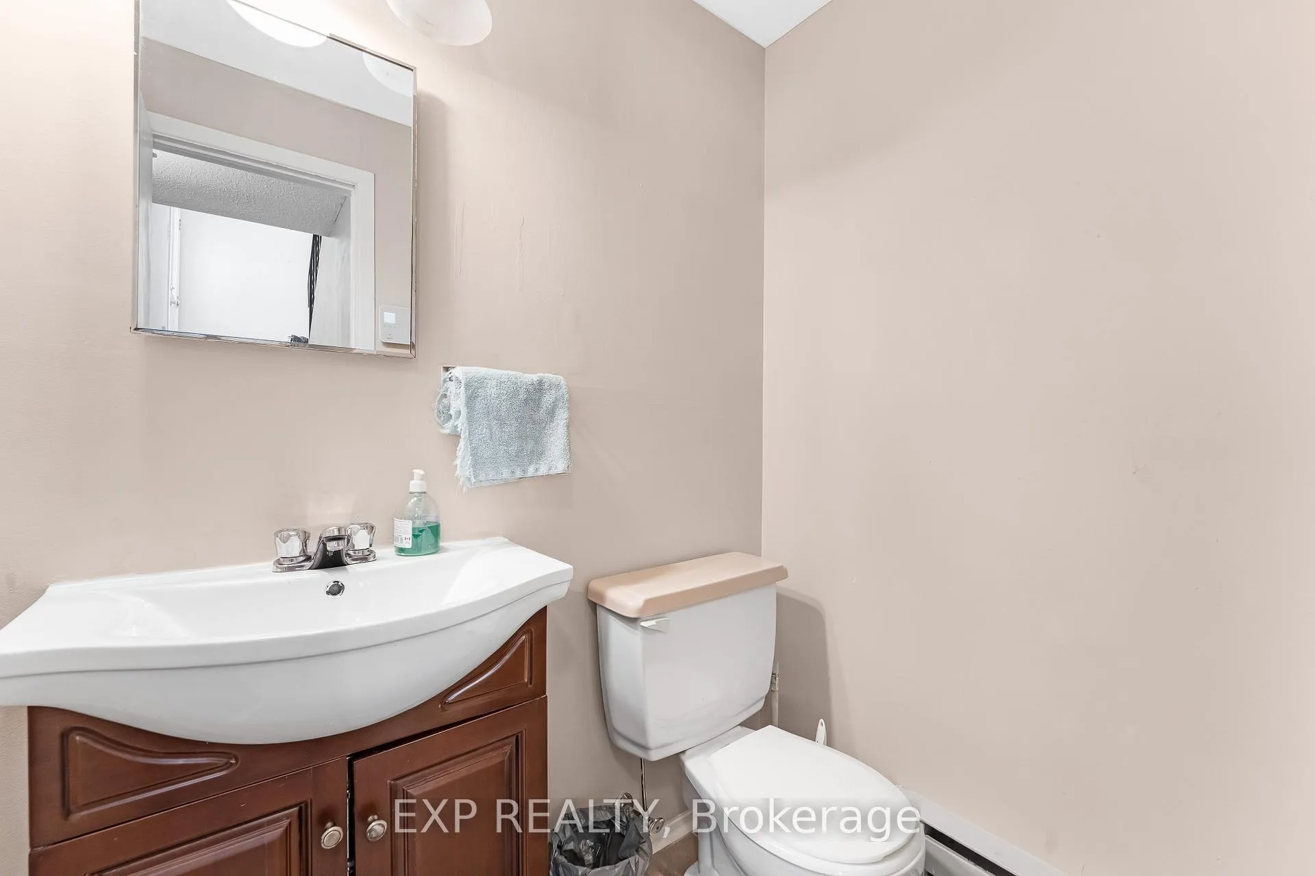 Photo 20 of Unit 52, 44A Woodvale Green, Ottawa, Craig Henry/Woodvale — HOMEH