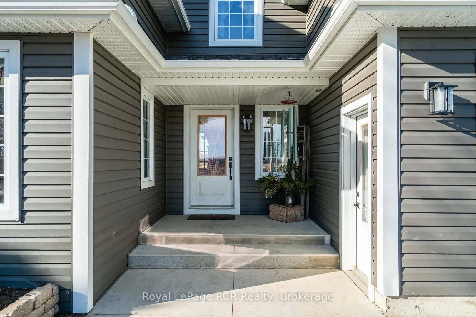Photo 2 of 6206 12th Line, Minto — HOMEH