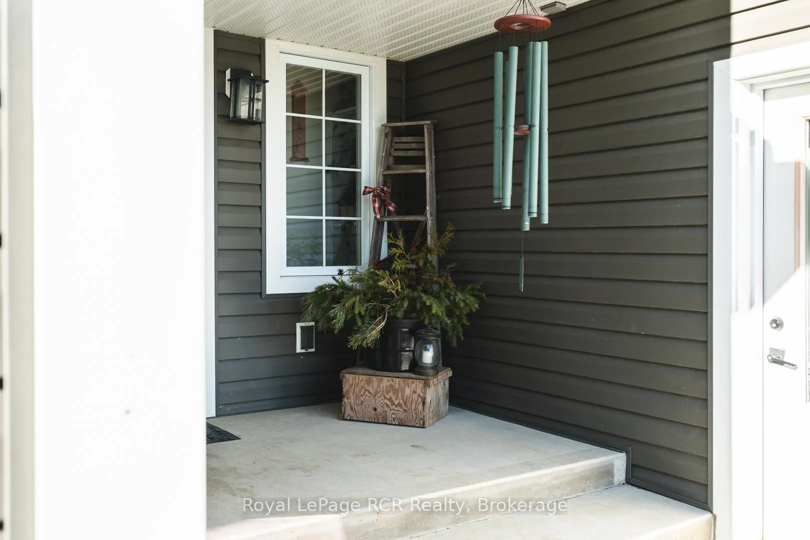 Photo 3 of 6206 12th Line, Minto — HOMEH