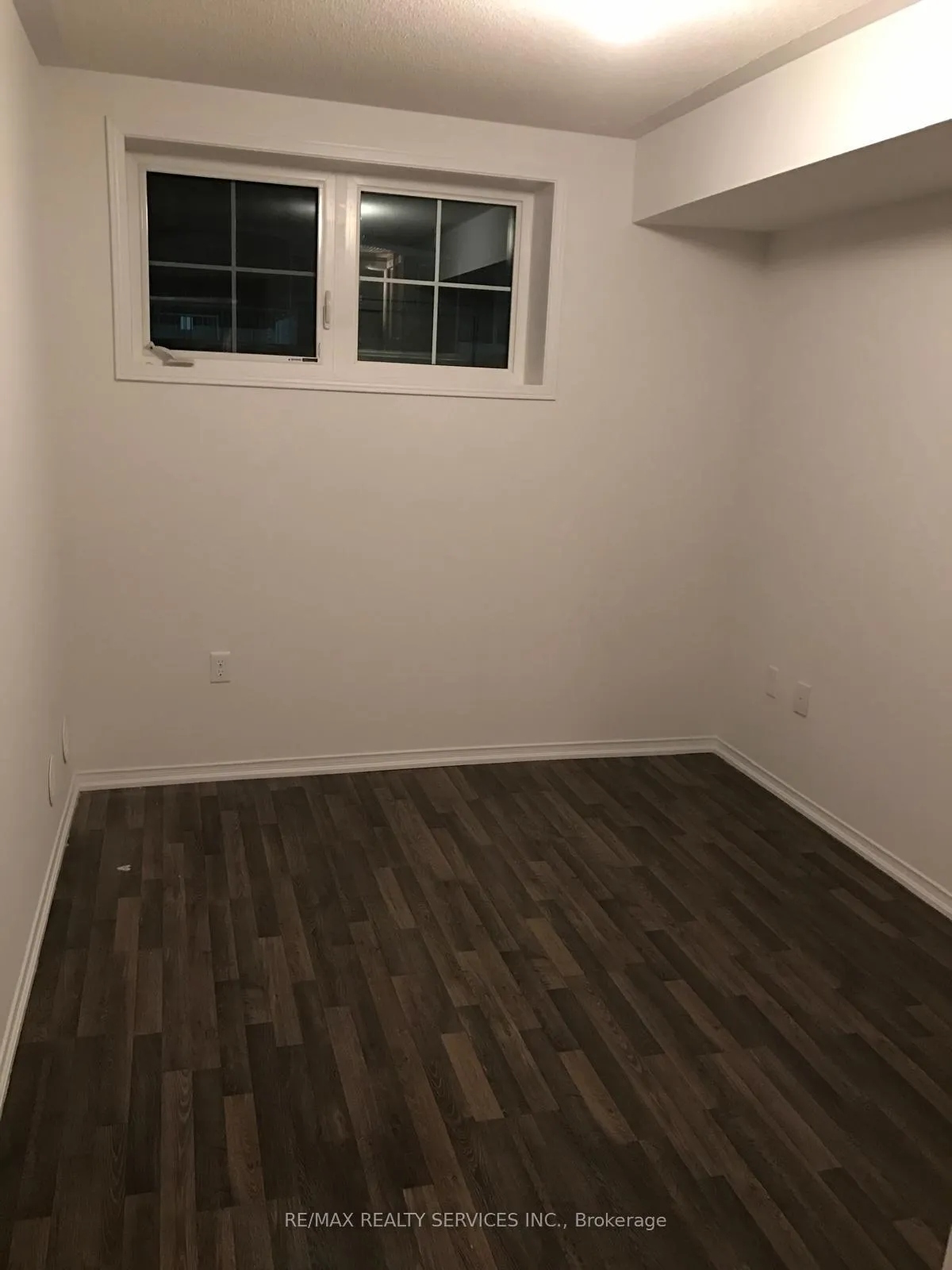 Photo 2 of 2500 Post Road, Oakville, River Oaks — HOMEH