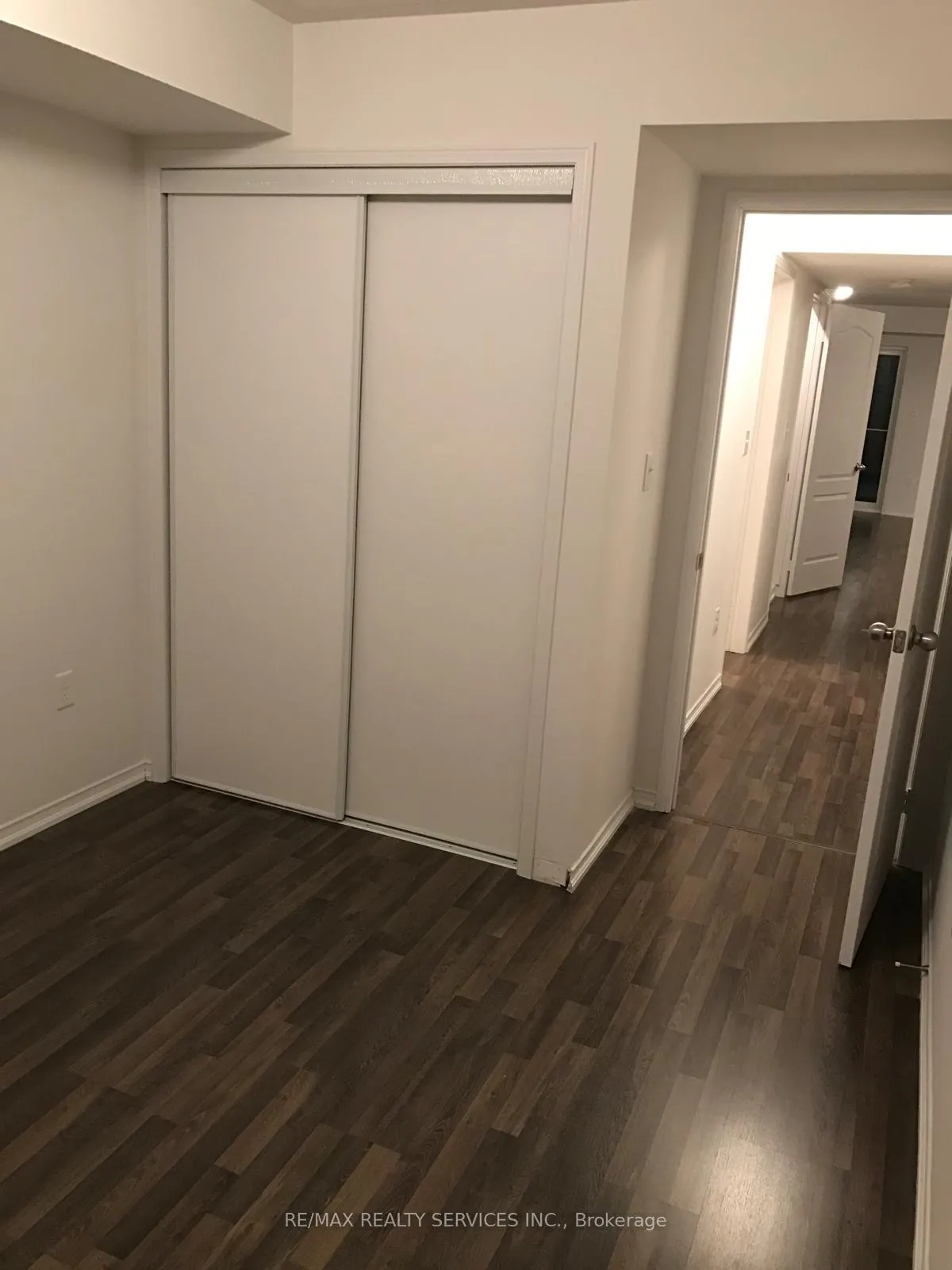 Photo 4 of 2500 Post Road, Oakville, River Oaks — HOMEH