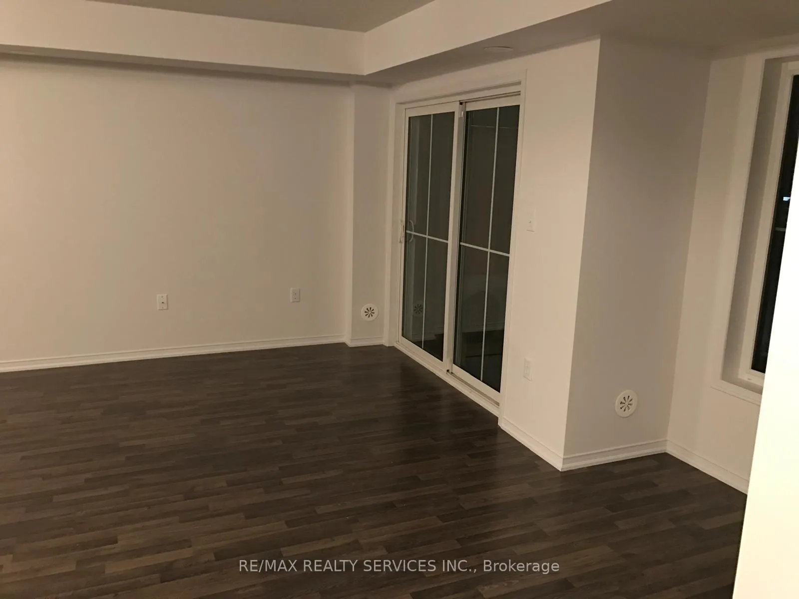 Photo 9 of 2500 Post Road, Oakville, River Oaks — HOMEH