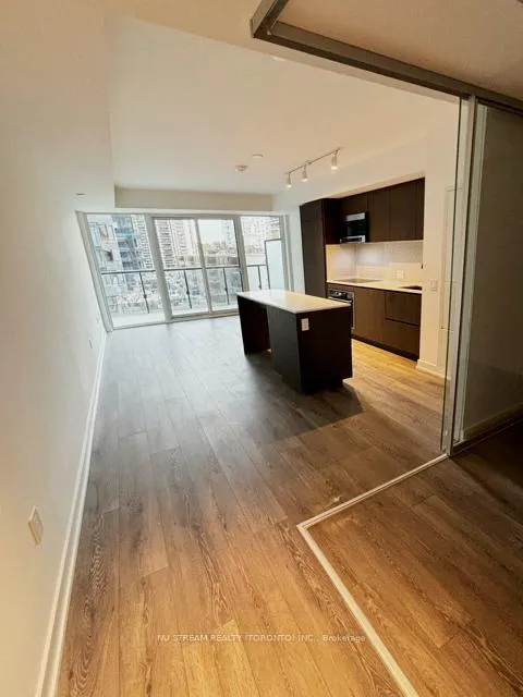 Photo 25 of Unit 406, 117 Broadway Avenue, Toronto, Mount Pleasant West — HOMEH