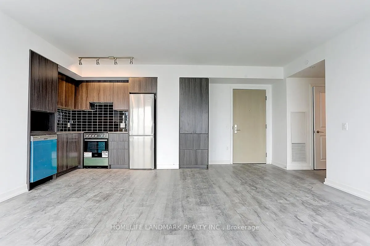 Photo 6 of Unit 4303, 395 Bloor Street E, Toronto, North St. James Town — HOMEH