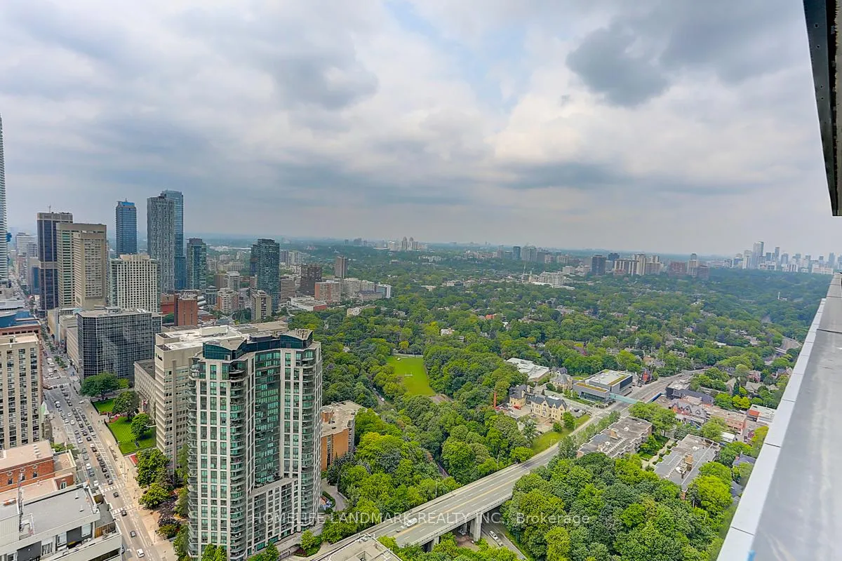 Photo 32 of Unit 4303, 395 Bloor Street E, Toronto, North St. James Town — HOMEH