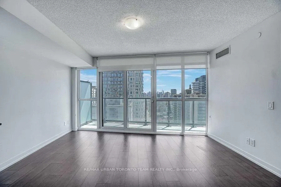 Photo 5 of Unit 1908, 125 Redpath Street, Toronto, Mount Pleasant East — HOMEH