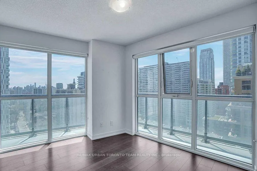 Photo 15 of Unit 1908, 125 Redpath Street, Toronto, Mount Pleasant East — HOMEH
