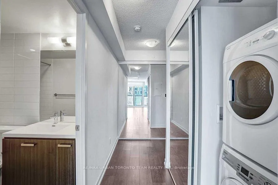 Photo 20 of Unit 1908, 125 Redpath Street, Toronto, Mount Pleasant East — HOMEH