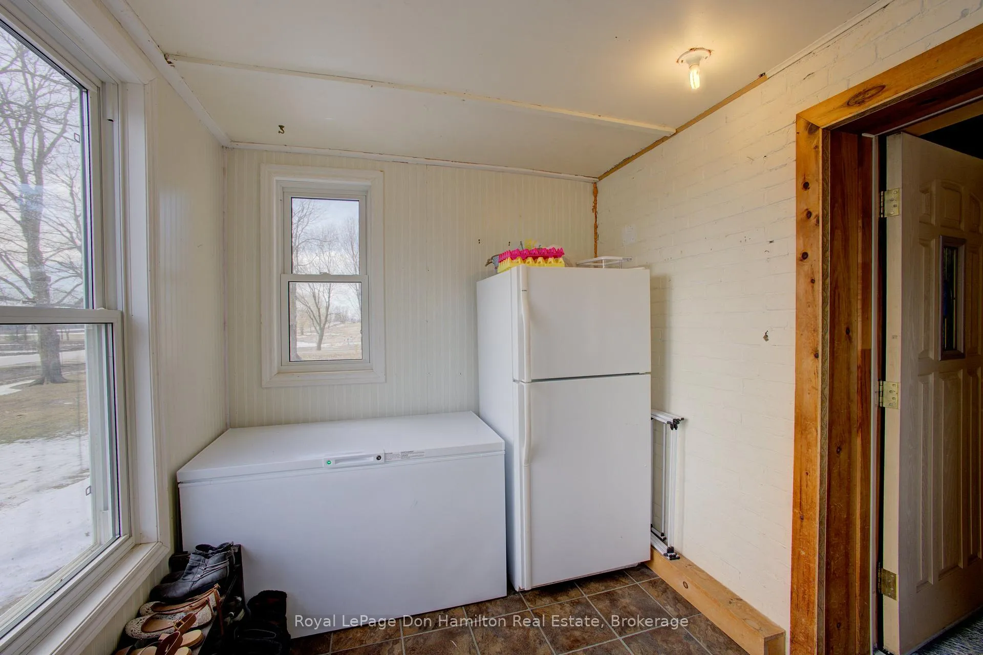 Photo 3 of 8539 Concession 8, Mapleton, Rural Mapleton — HOMEH