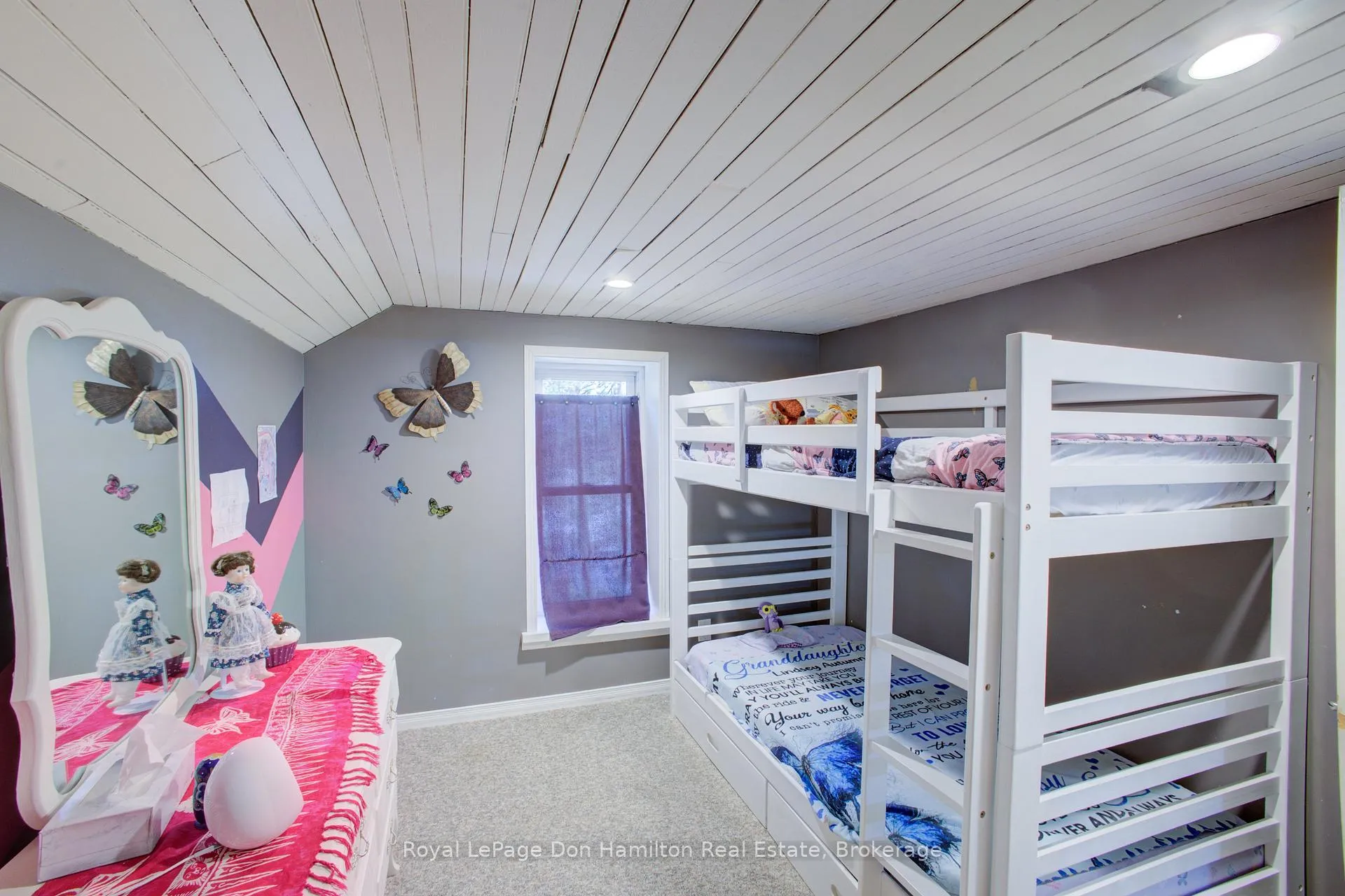 Photo 22 of 8539 Concession 8, Mapleton, Rural Mapleton — HOMEH