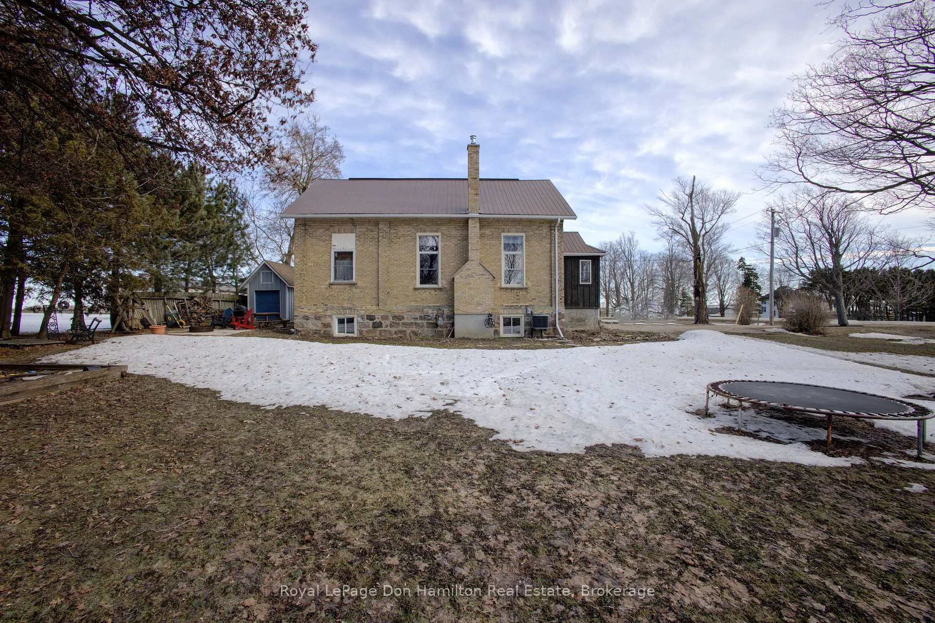 Photo 29 of 8539 Concession 8, Mapleton, Rural Mapleton — HOMEH