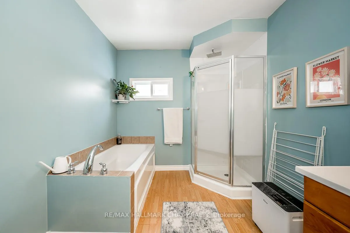 Photo 16 of 960 Gilmore Avenue, Innisfil, Lefroy — HOMEH