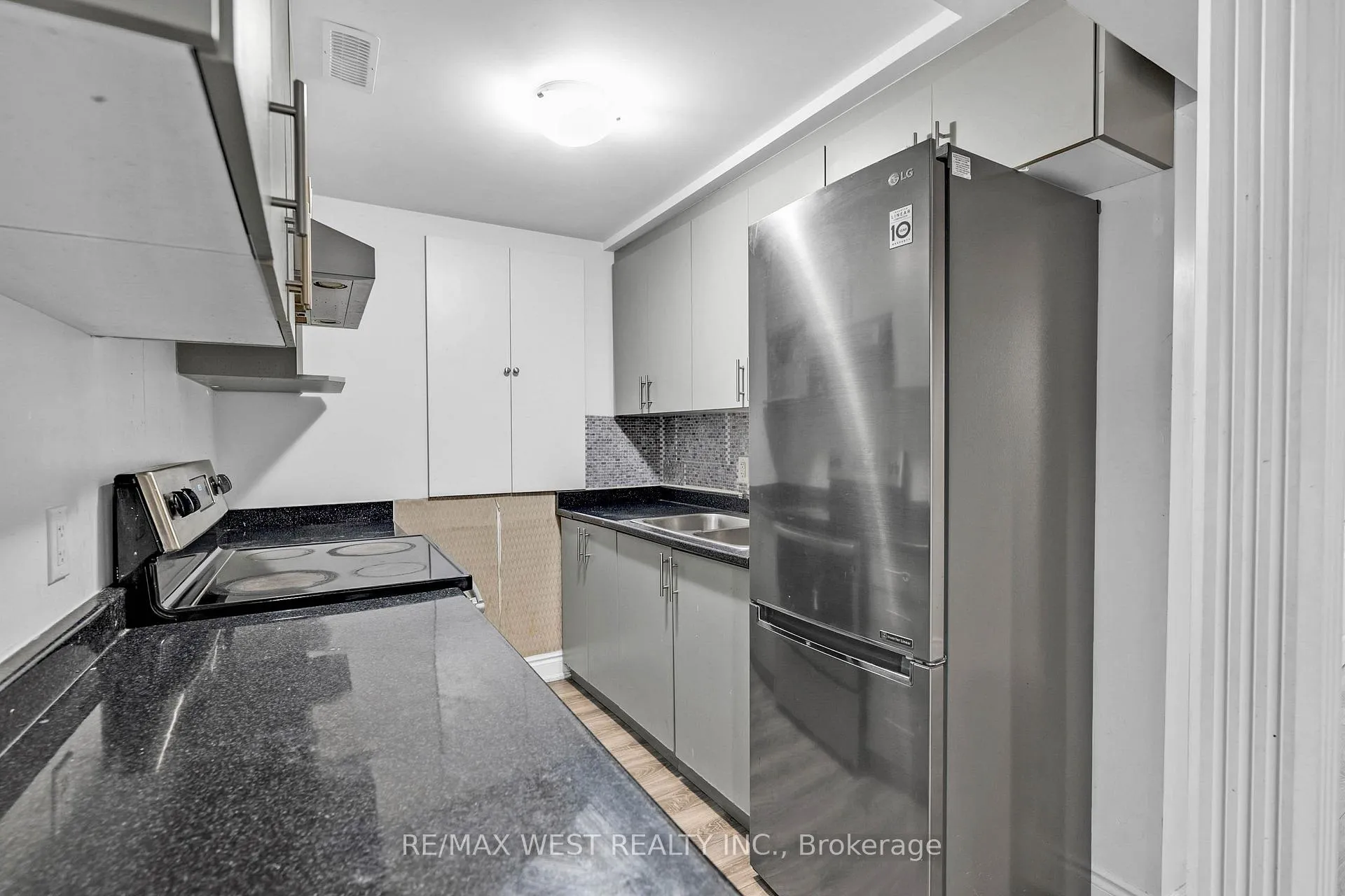 Photo 9 of Unit Basement, 25 Faders Drive, Brampton, Northwest Brampton — HOMEH