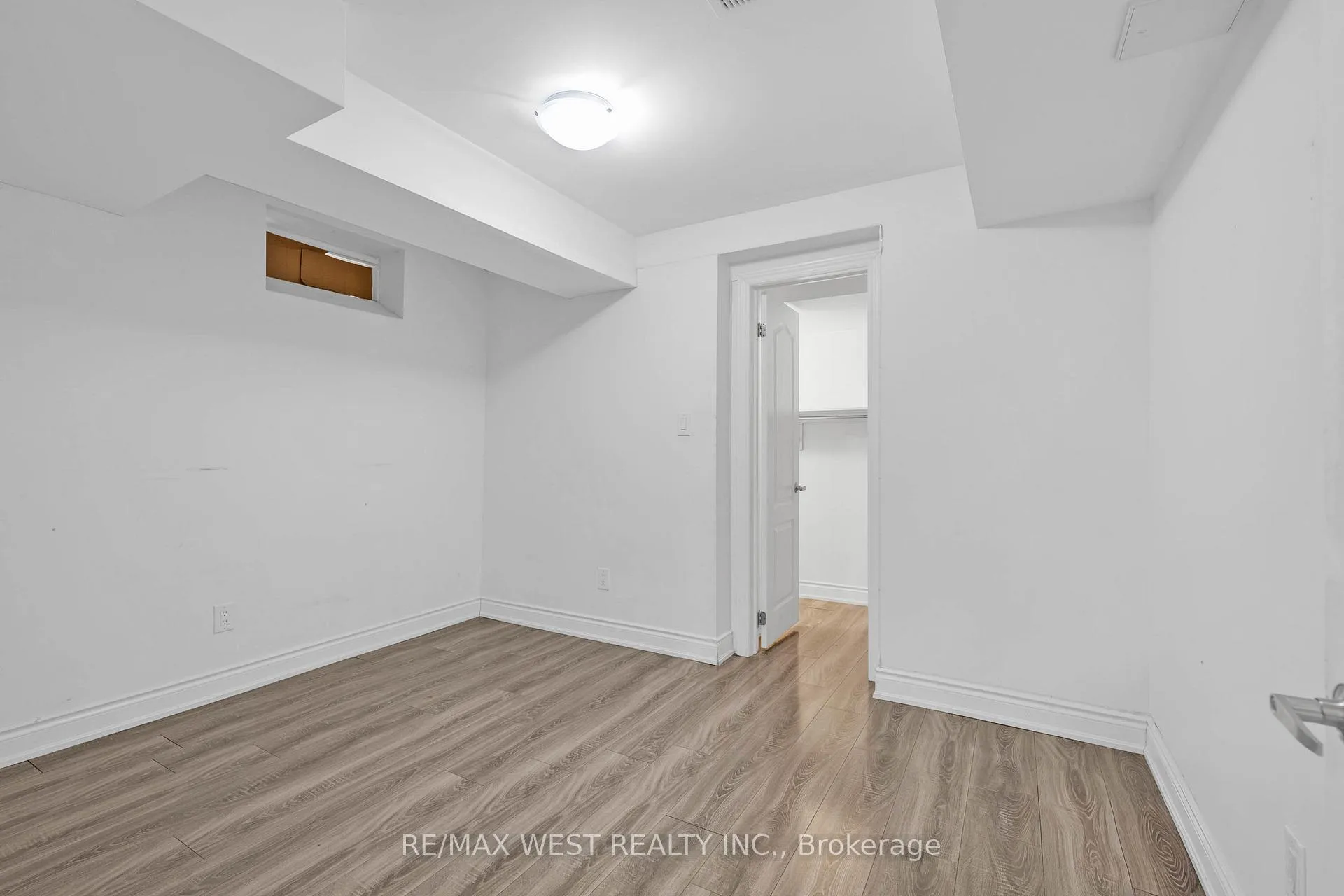 Photo 12 of Unit Basement, 25 Faders Drive, Brampton, Northwest Brampton — HOMEH