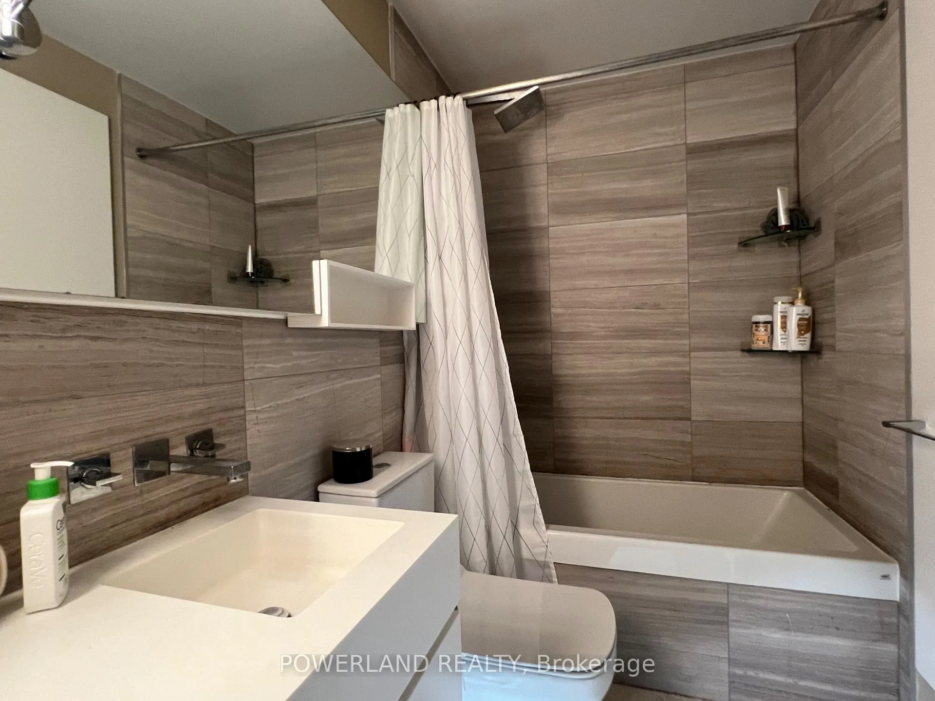 Photo 6 of Unit 2310, 45 Charles Street E, Toronto, Church-Yonge Corridor — HOMEH