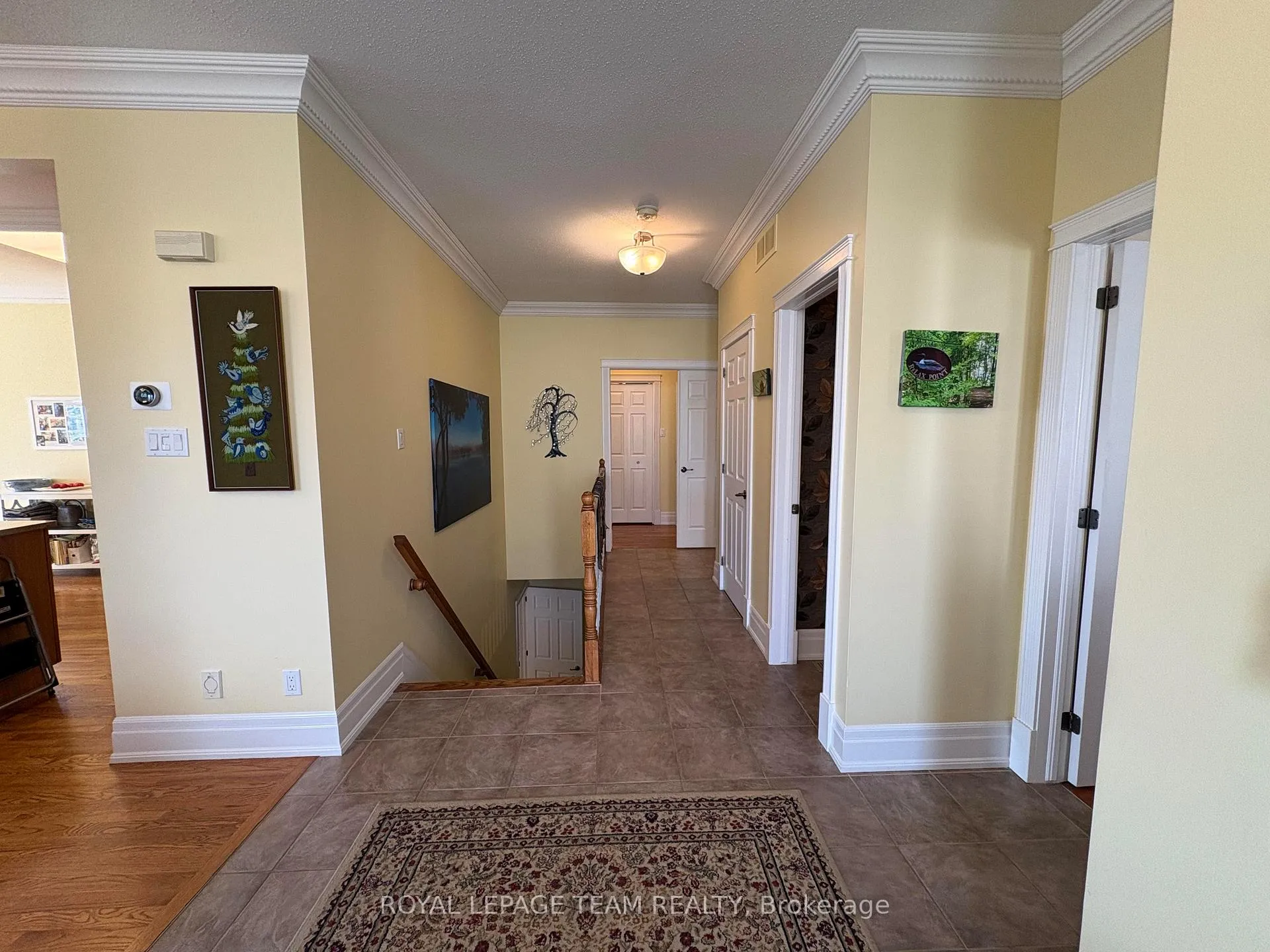Photo 7 of 34 Goldora Private, Ottawa, Kanata - Kanata Lakes/Heritage Hills — HOMEH