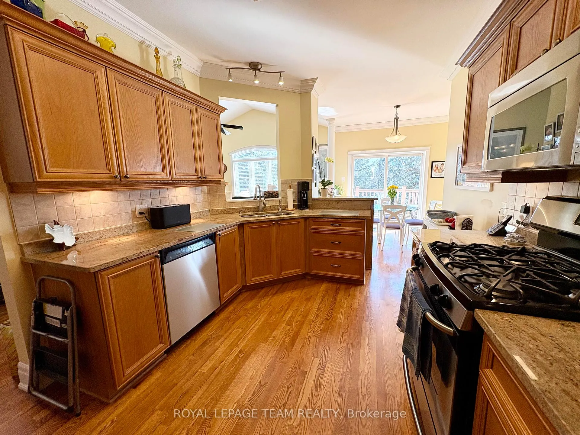 Photo 11 of 34 Goldora Private, Ottawa, Kanata - Kanata Lakes/Heritage Hills — HOMEH