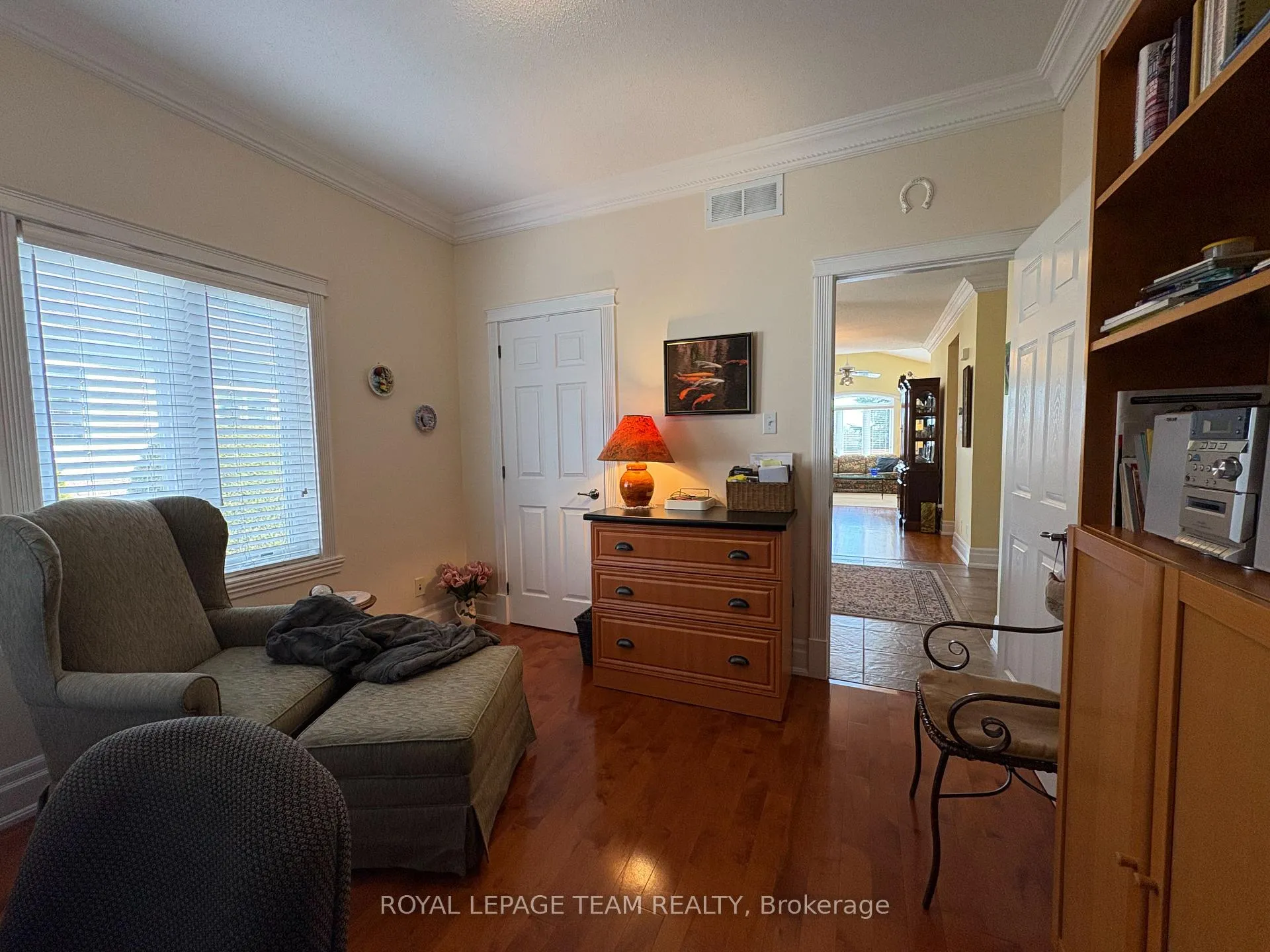 Photo 20 of 34 Goldora Private, Ottawa, Kanata - Kanata Lakes/Heritage Hills — HOMEH